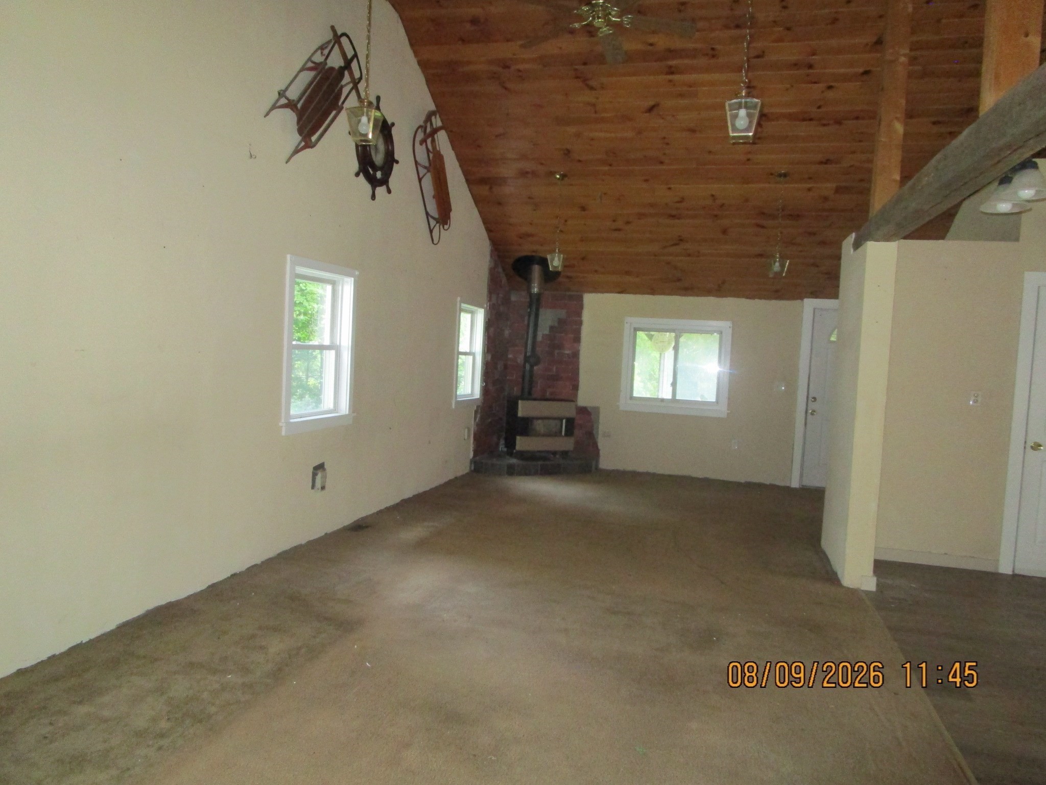 main property photo 7