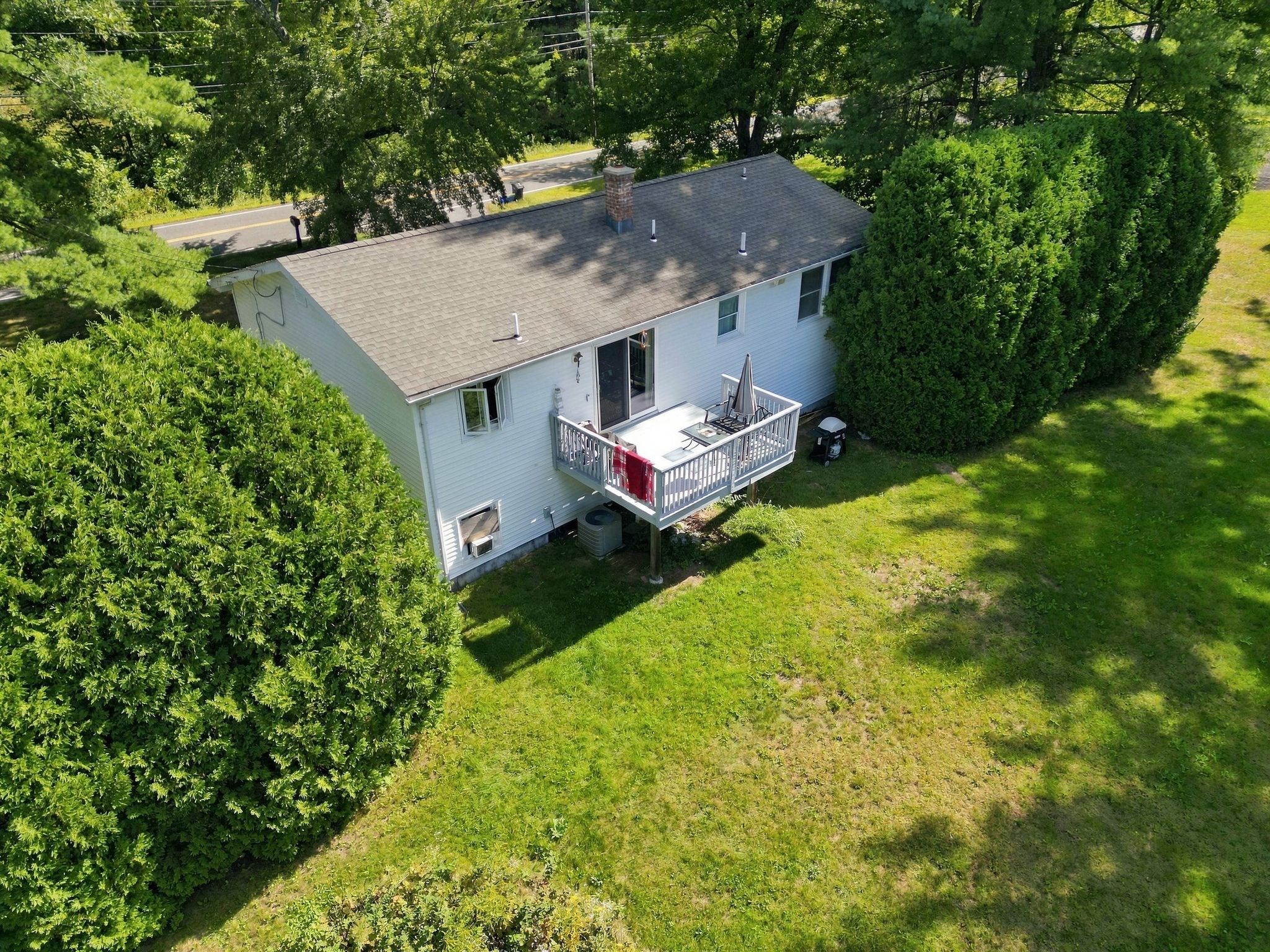 main property photo 37