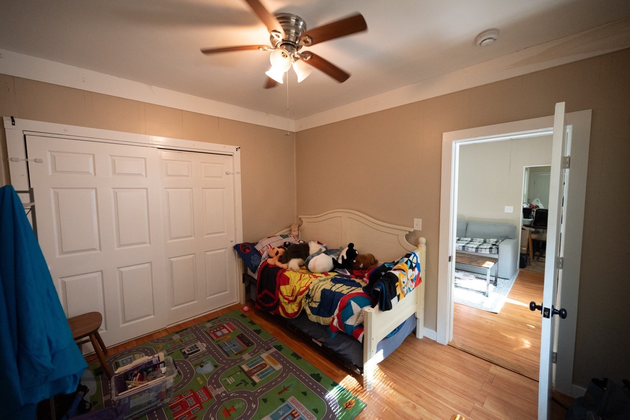 main property photo 26