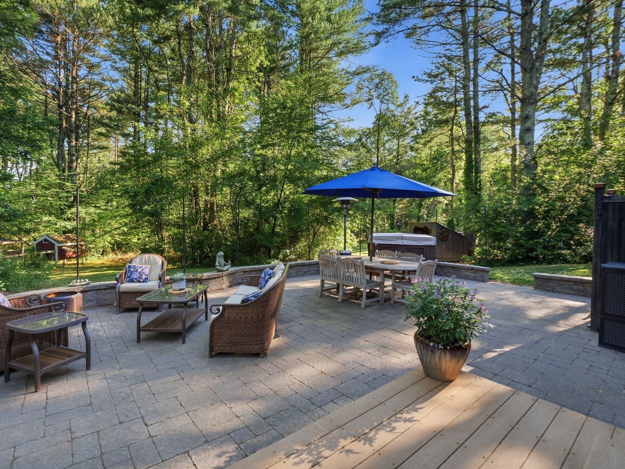main property photo 9