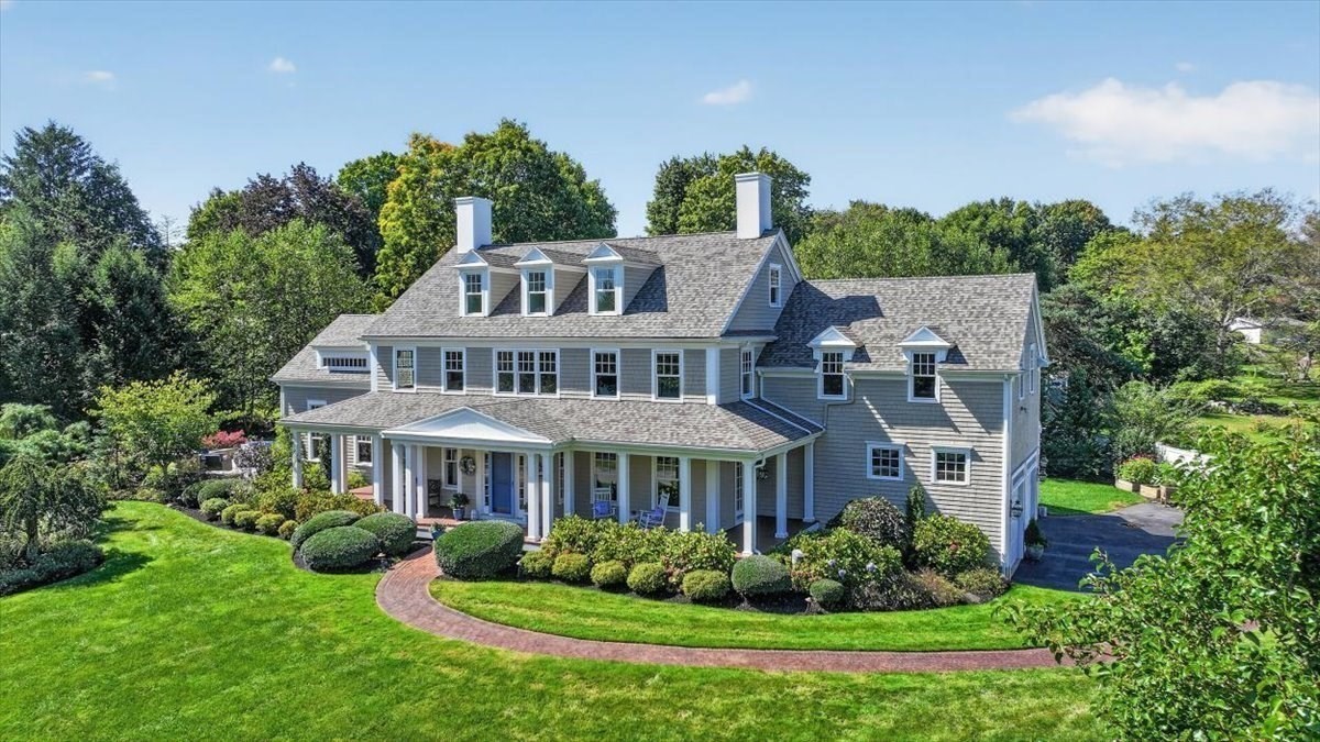 main property photo 3