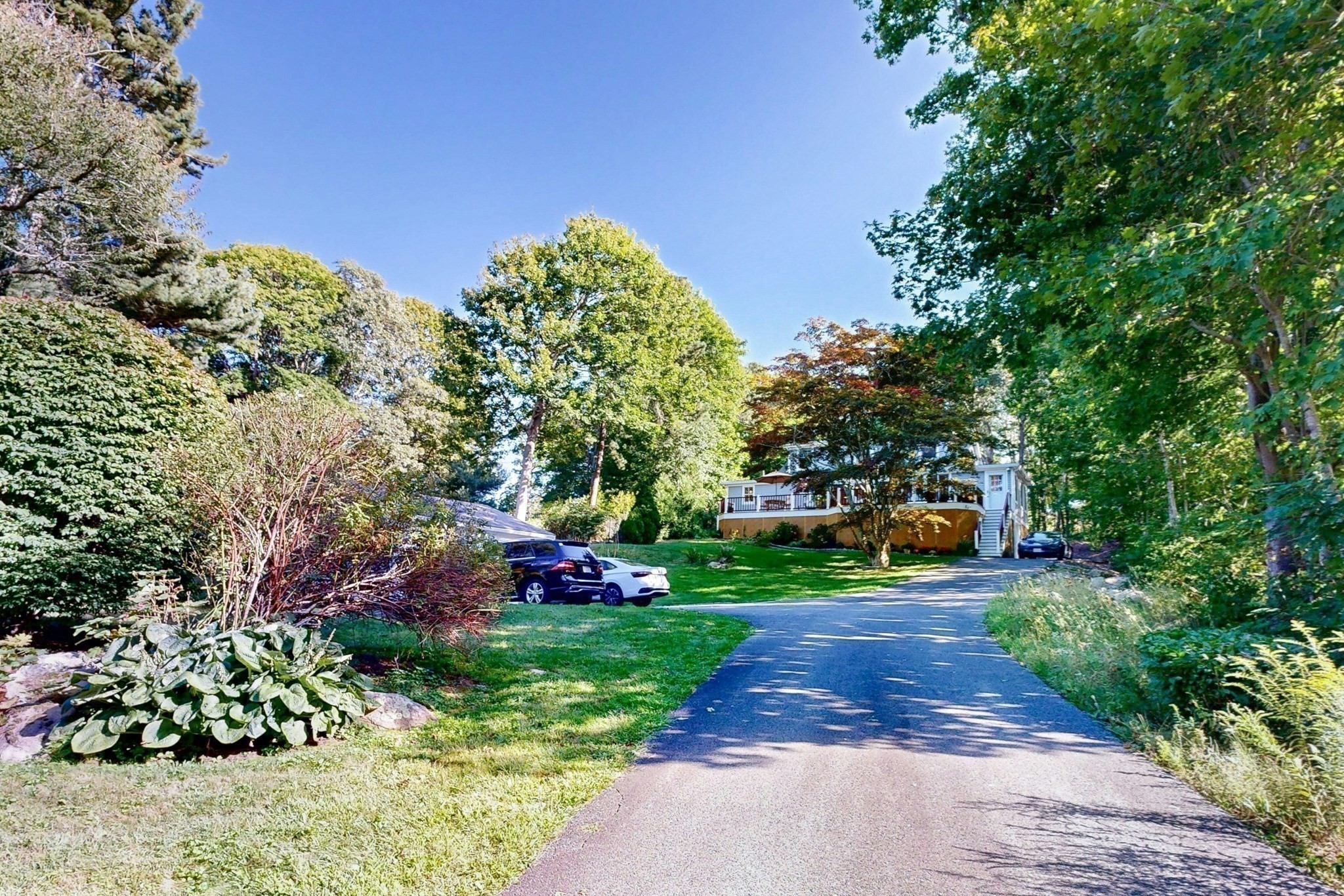 main property photo 9