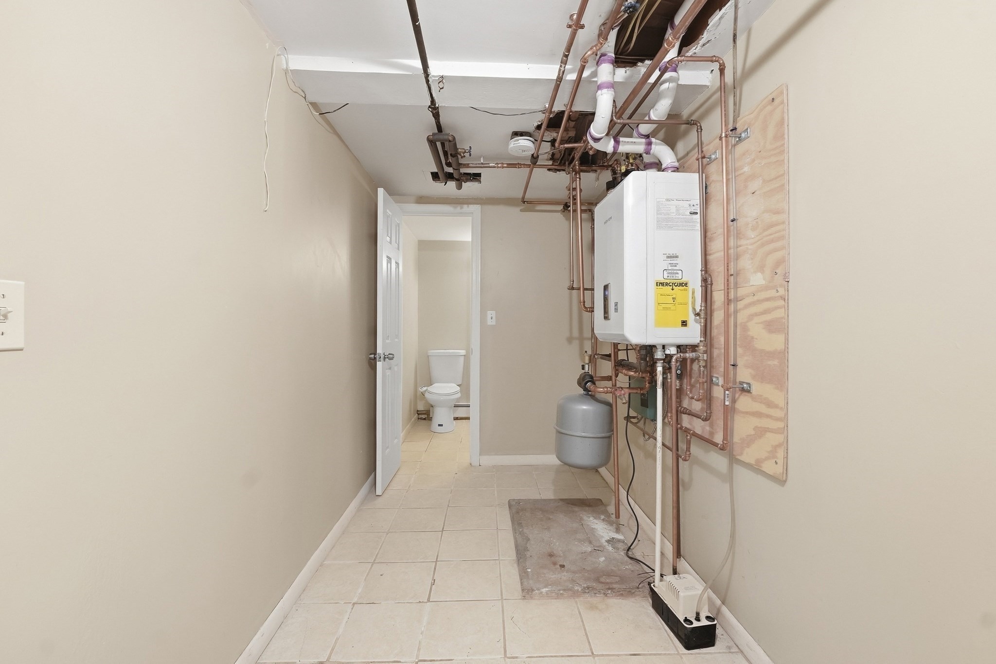main property photo 26
