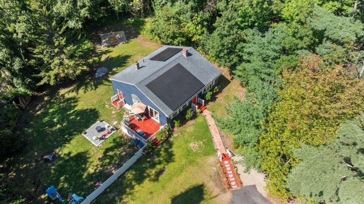 main property photo 29
