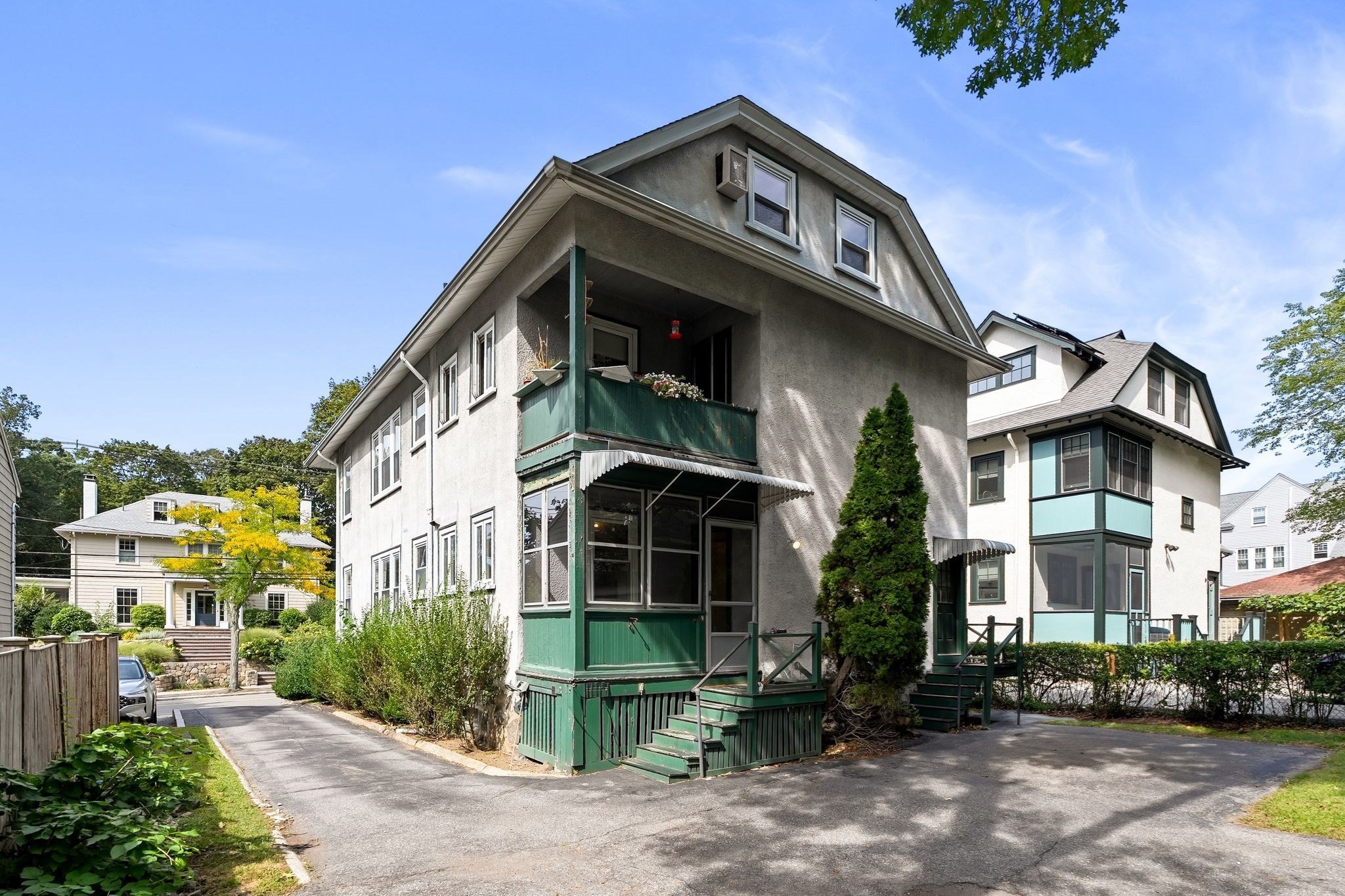 main property photo 36