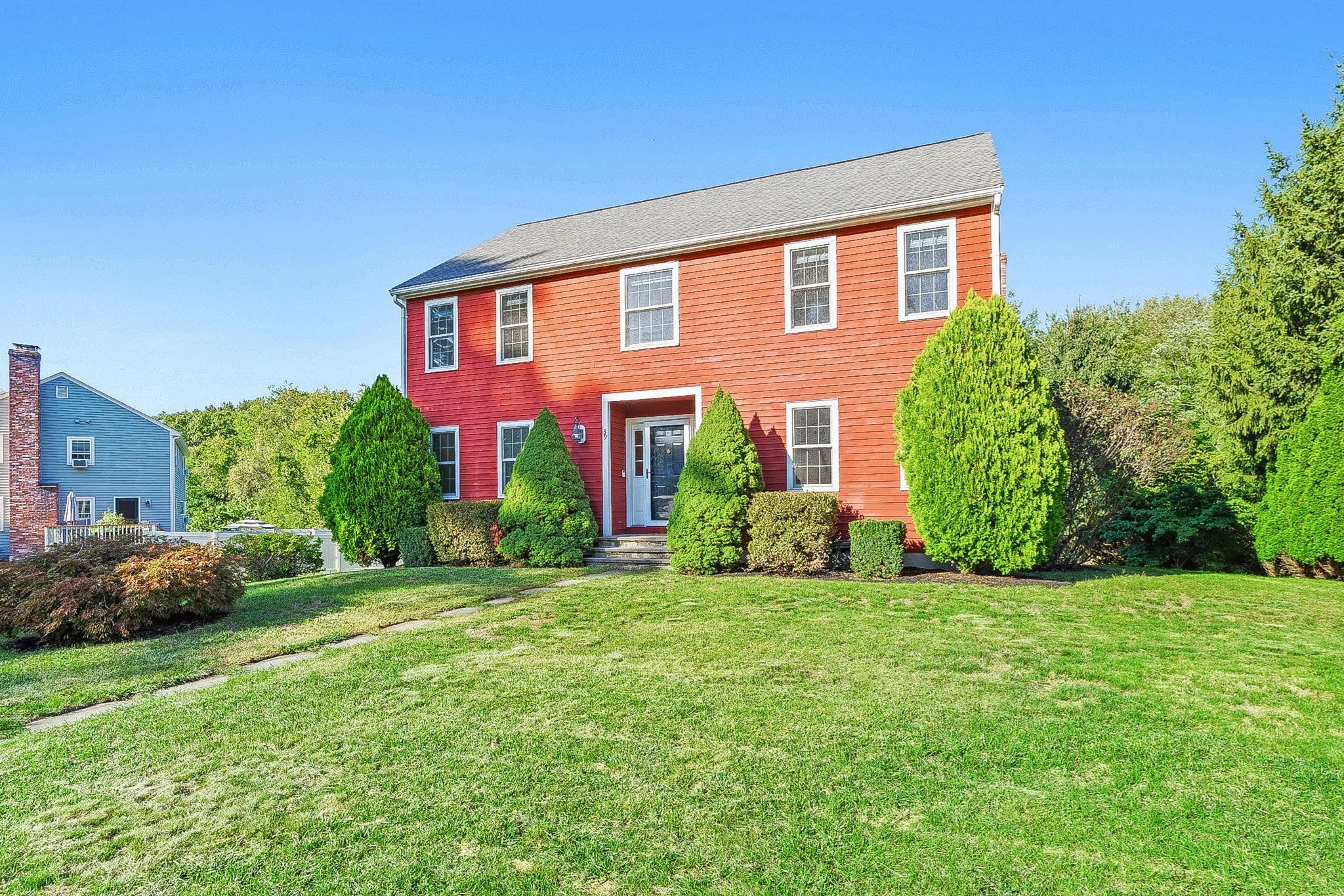 main property photo 23