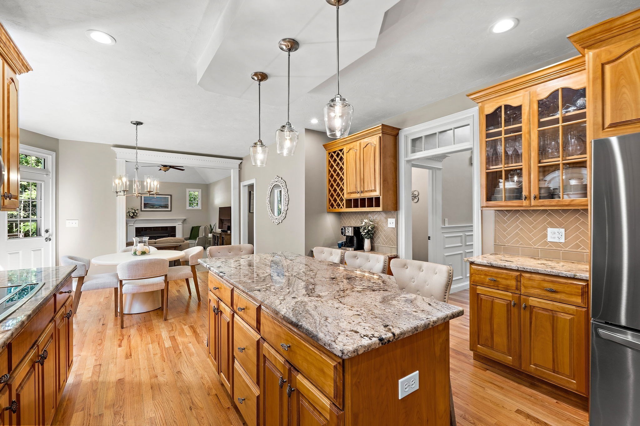 main property photo 5
