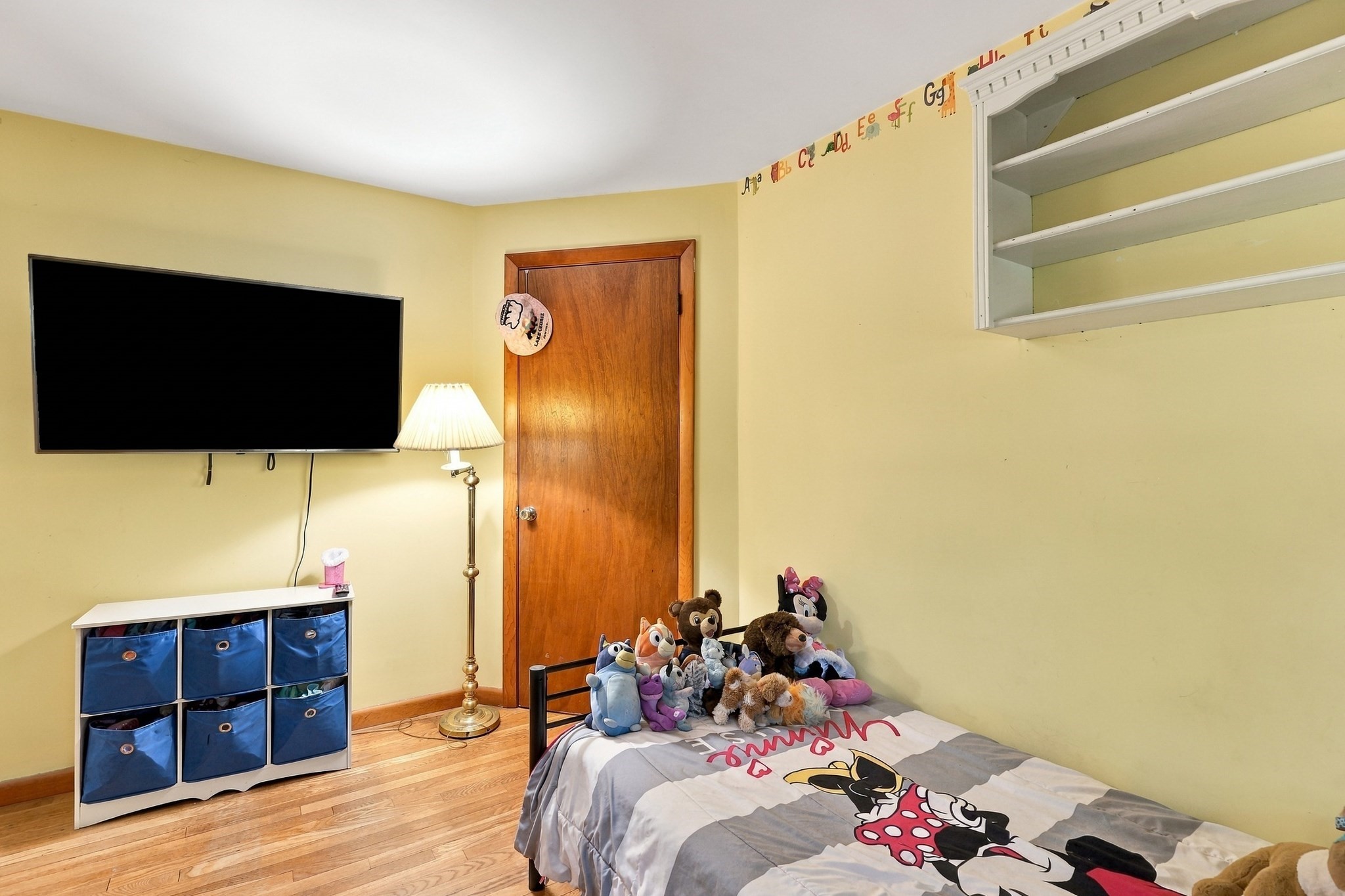 main property photo 18