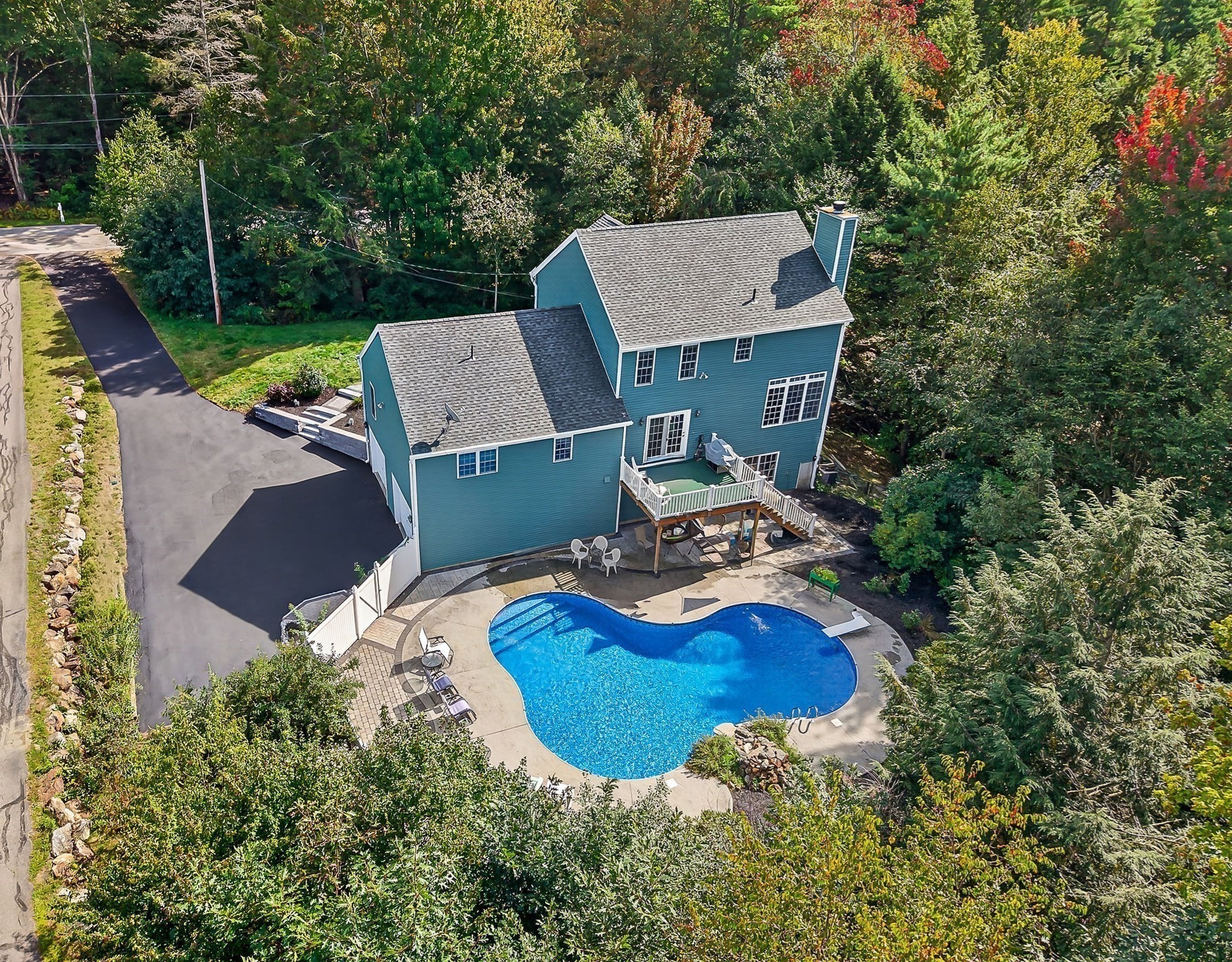 main property photo 5