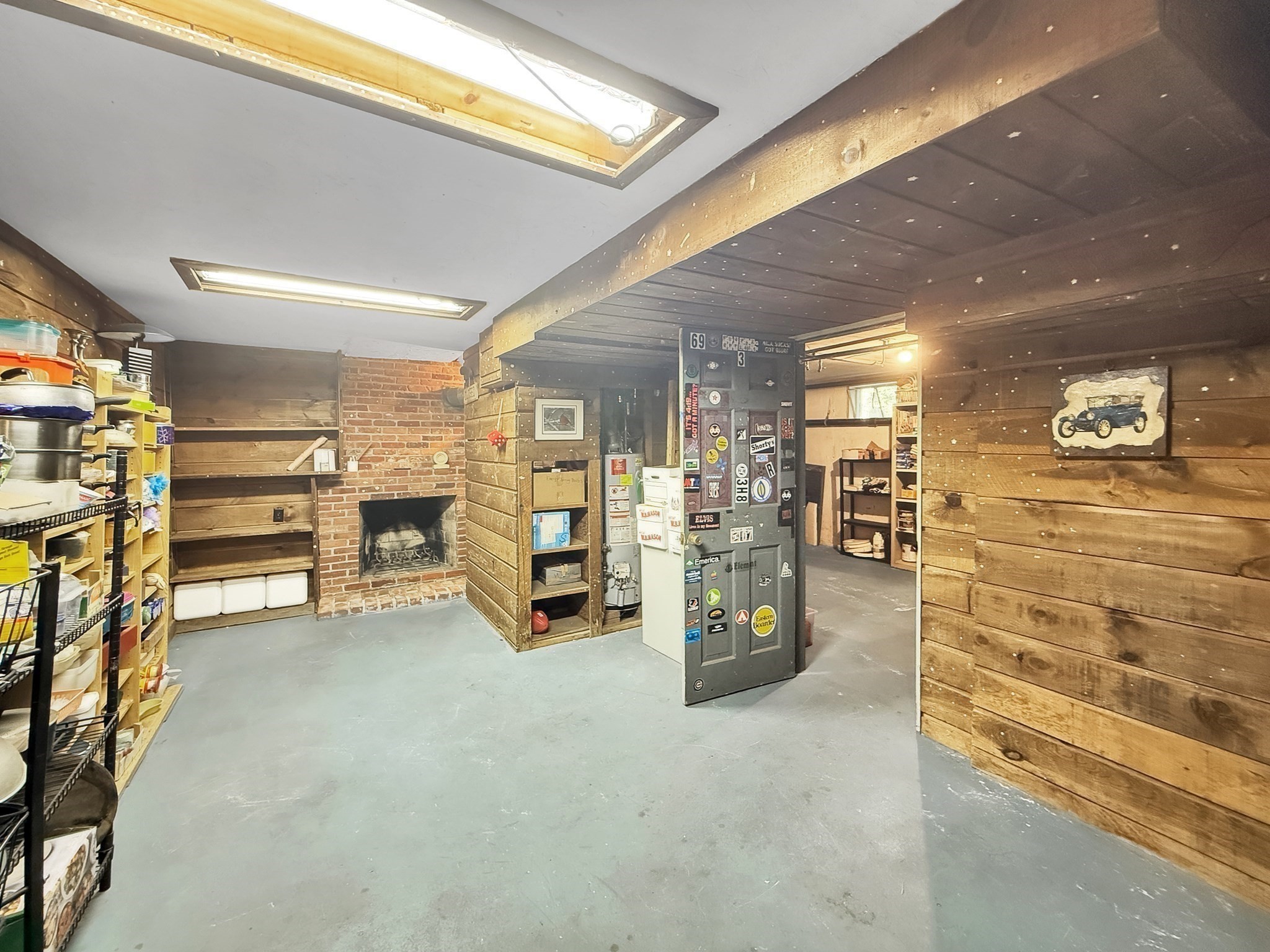 main property photo 31