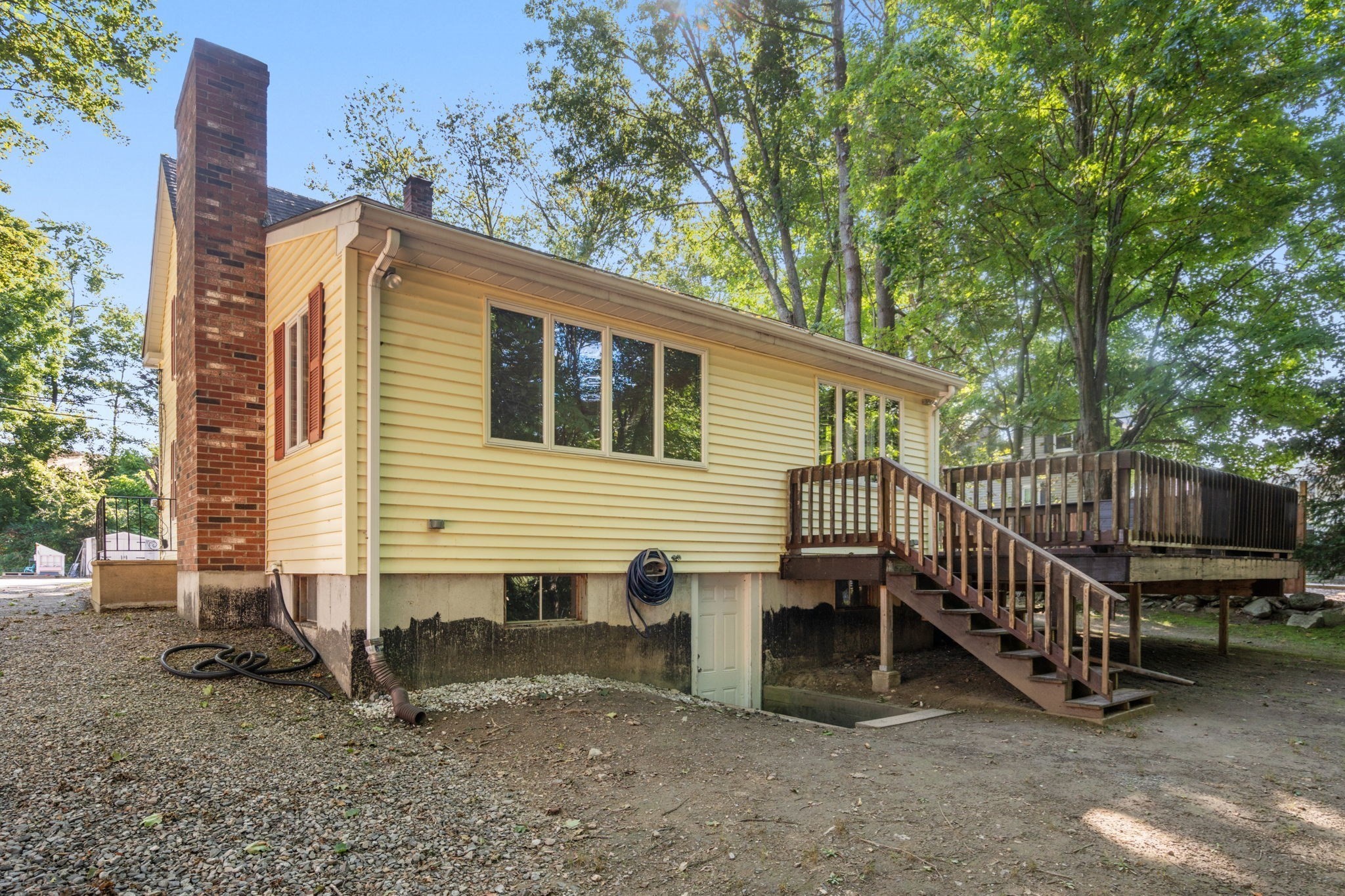 main property photo 36