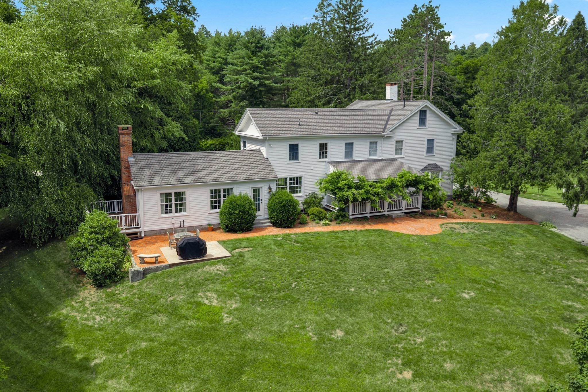 main property photo 31