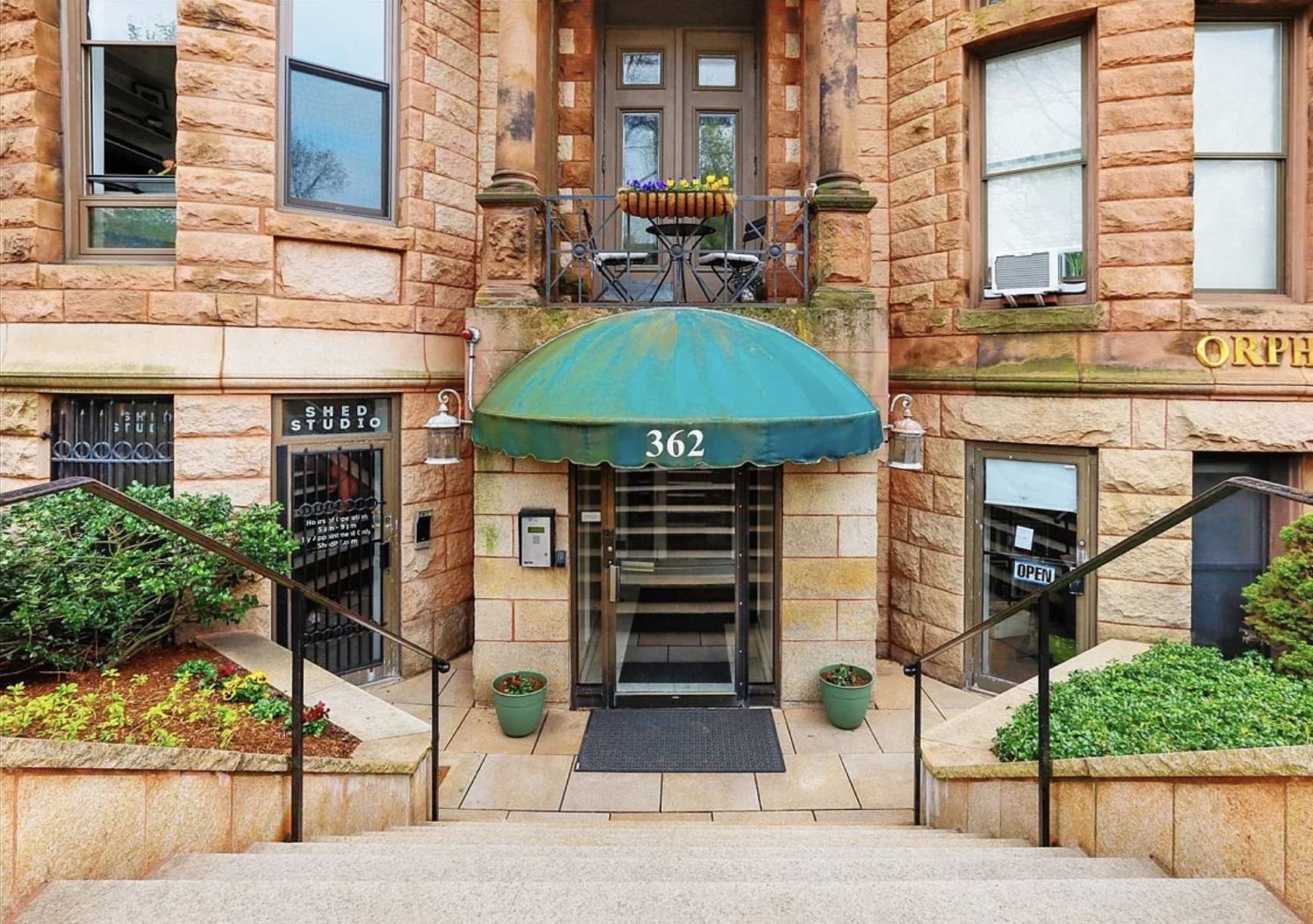 main property photo 8