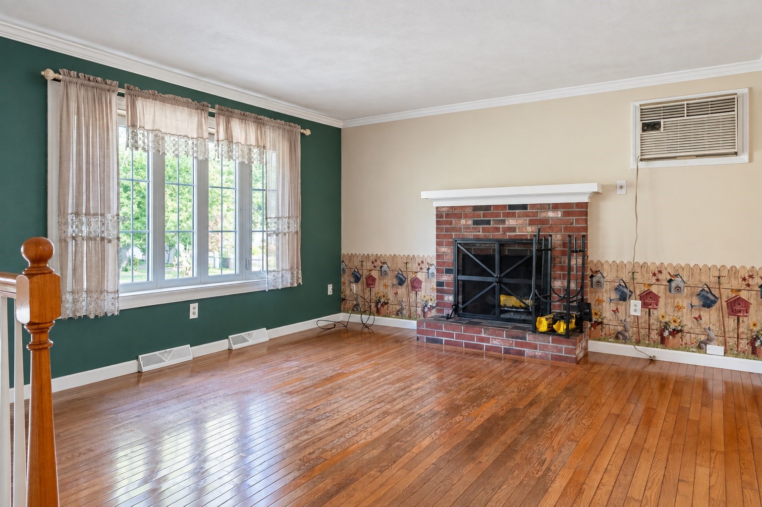 main property photo 9
