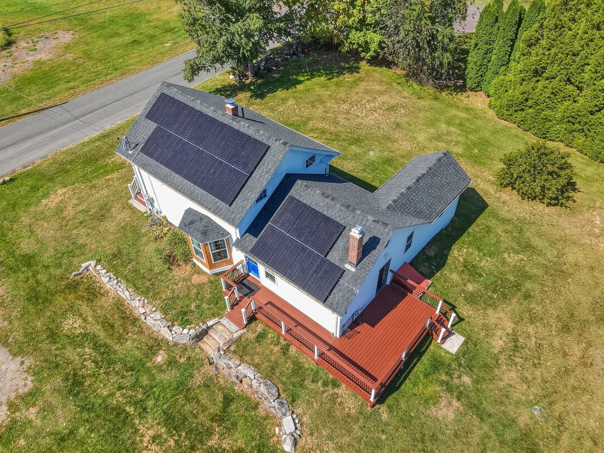 main property photo 11