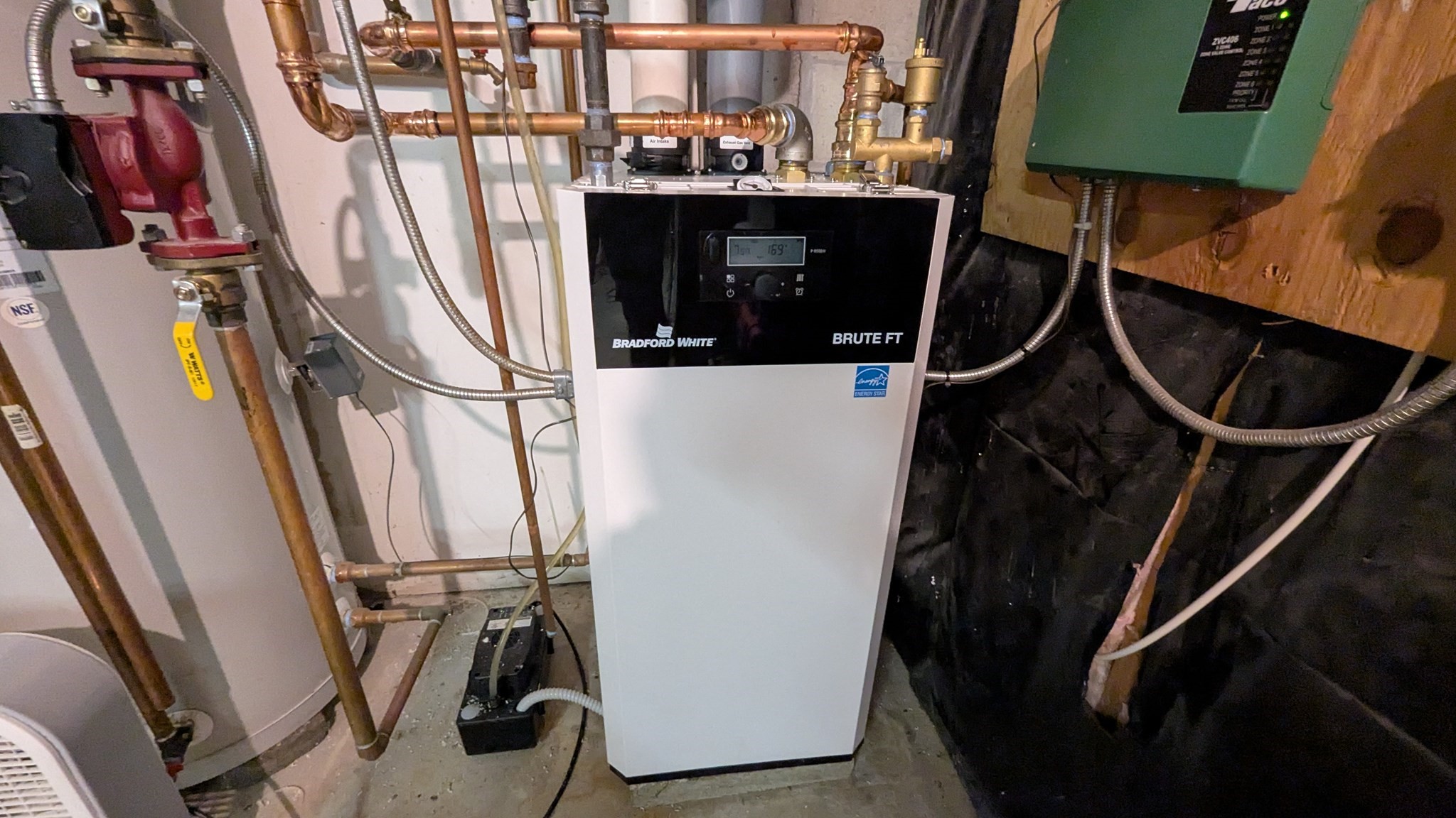 main property photo 33