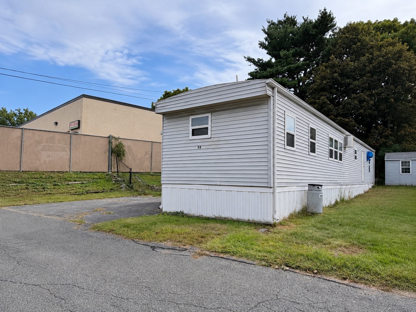 main property photo 4