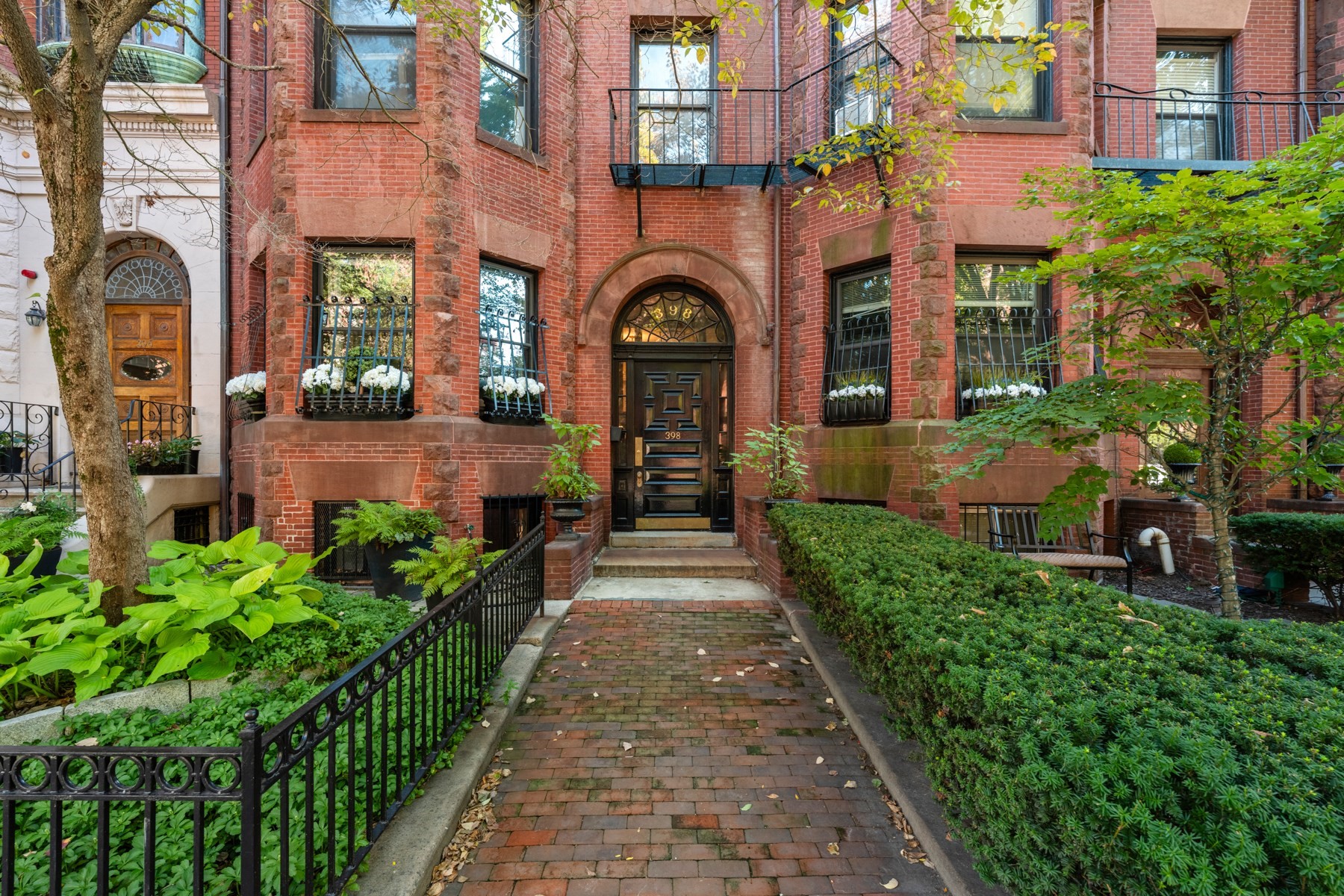 main property photo 35