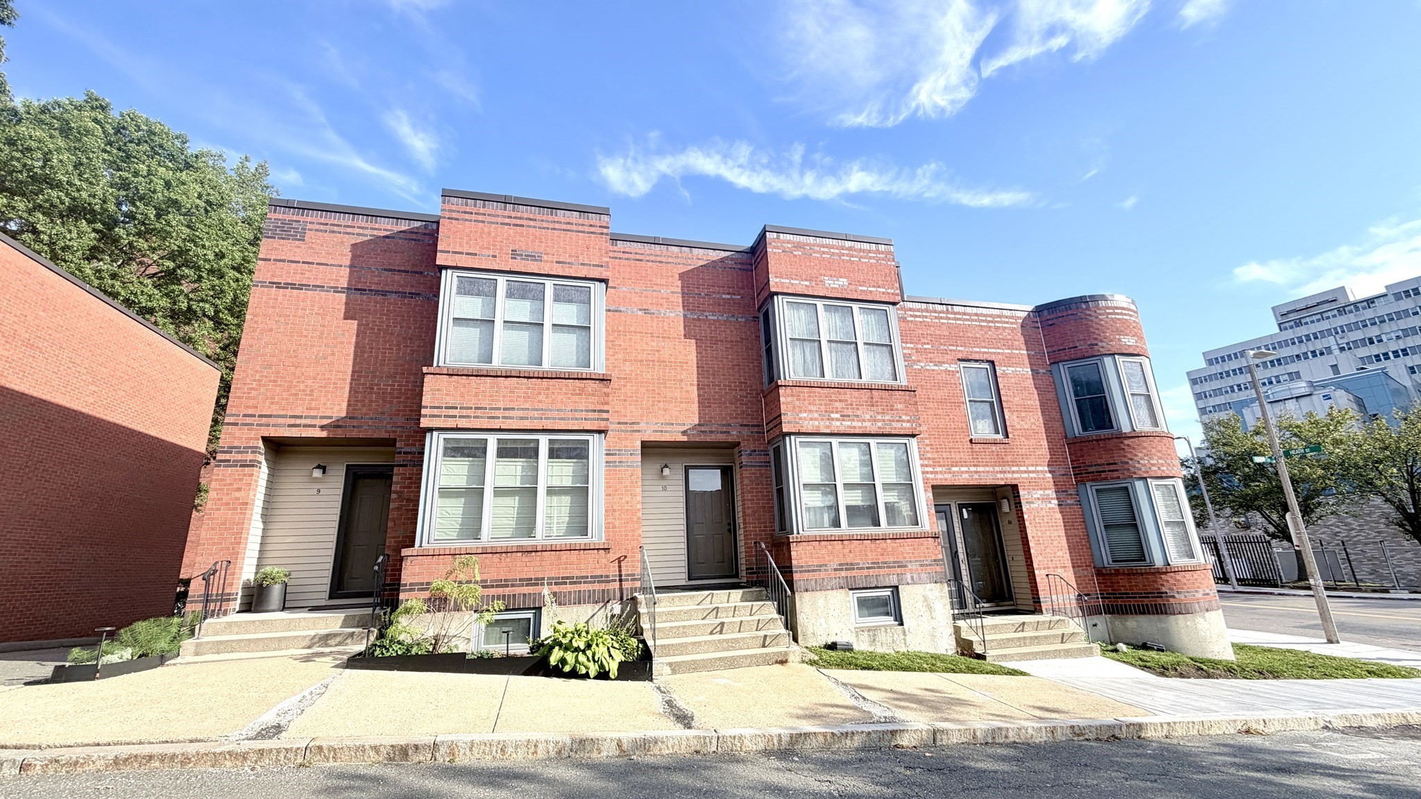 main property photo 18