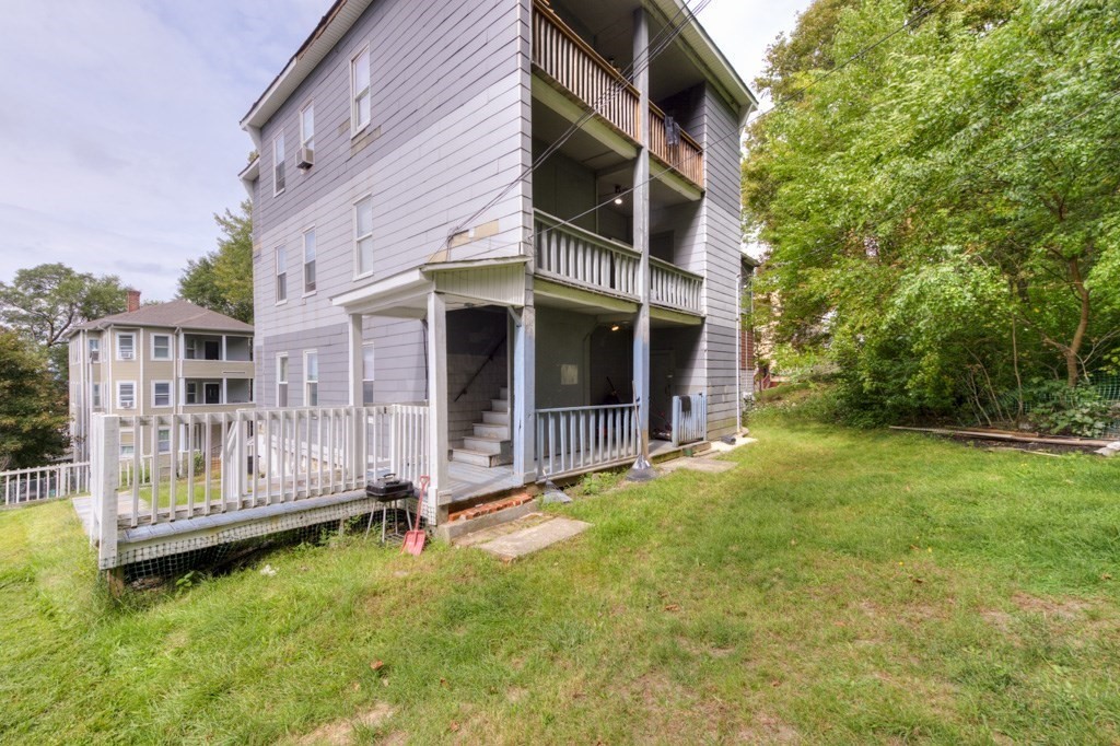 main property photo 35