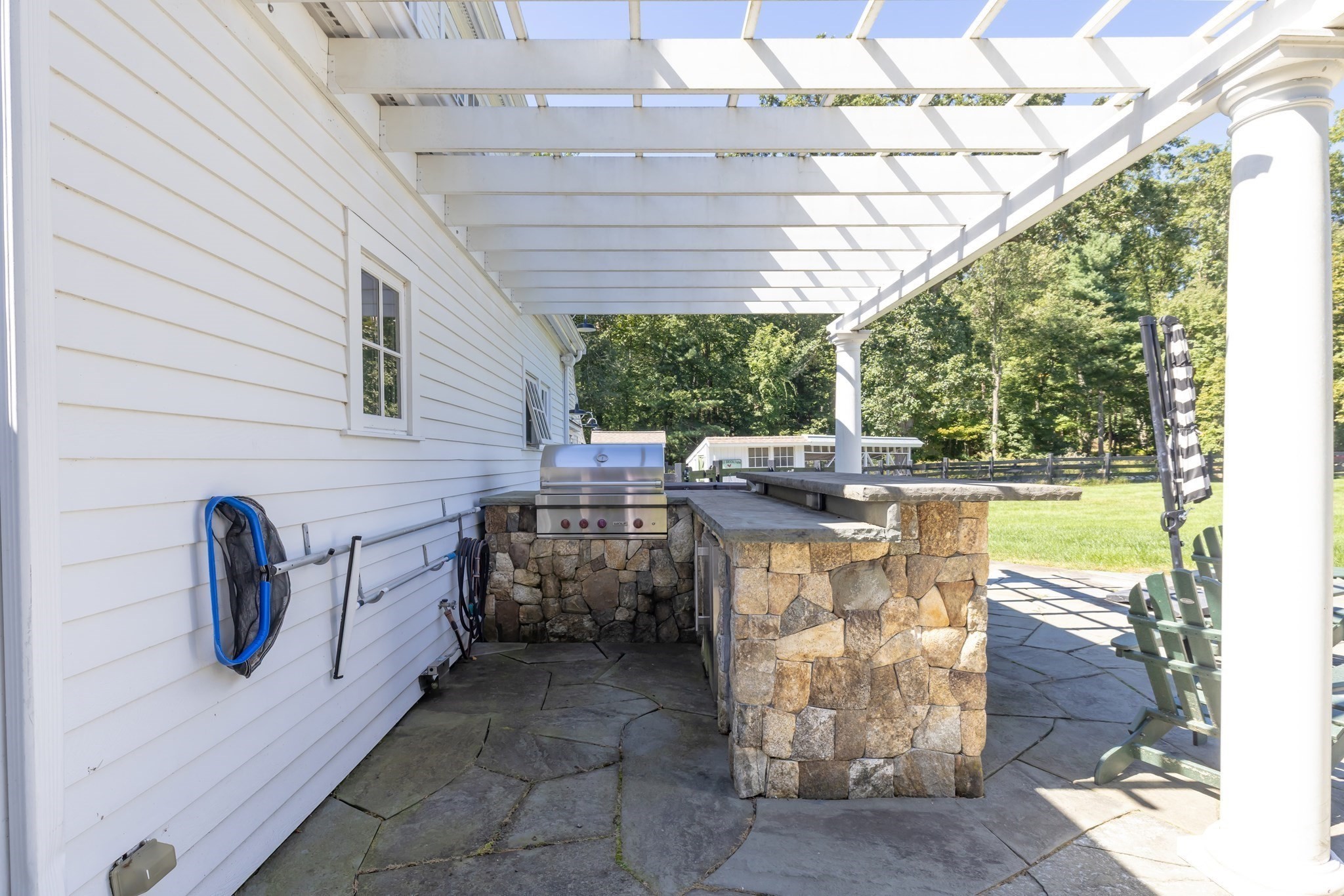 main property photo 27
