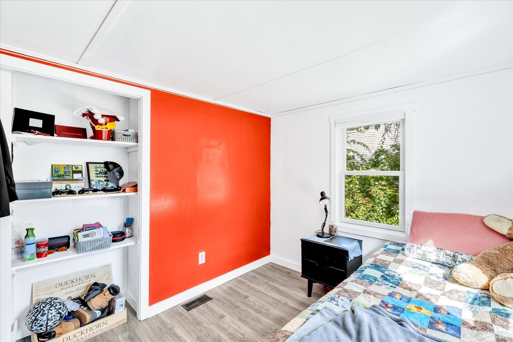 main property photo 26