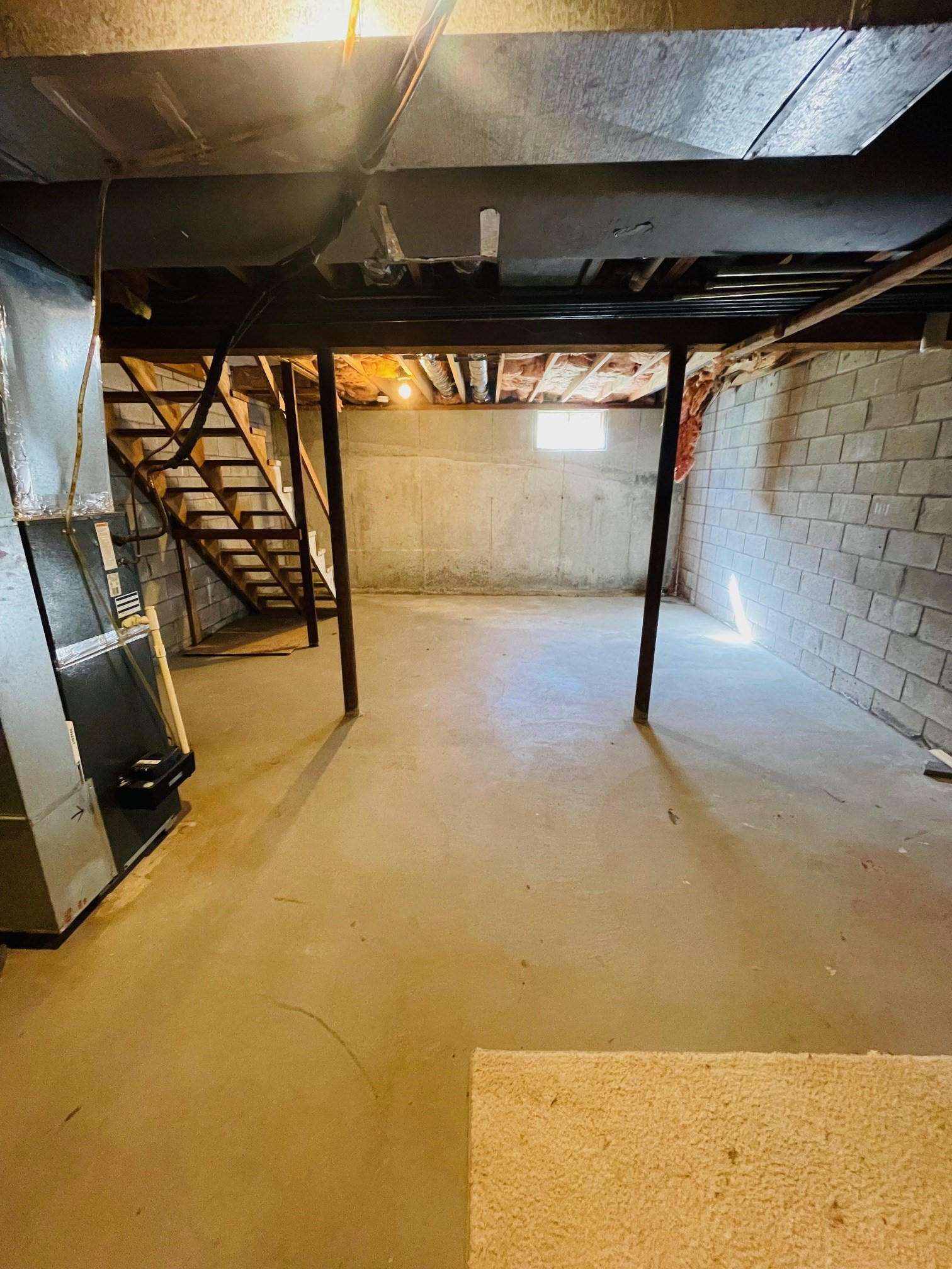 main property photo 13