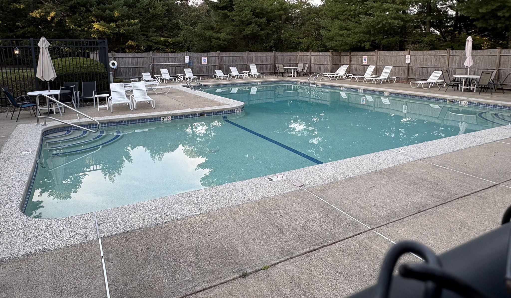 main property photo 33