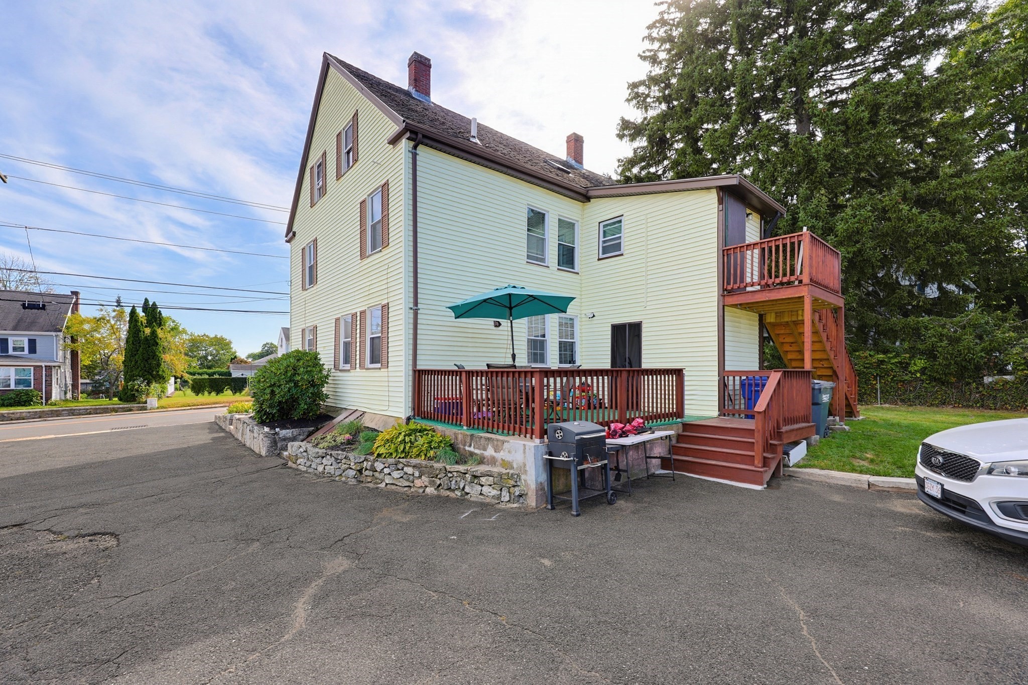 main property photo 5