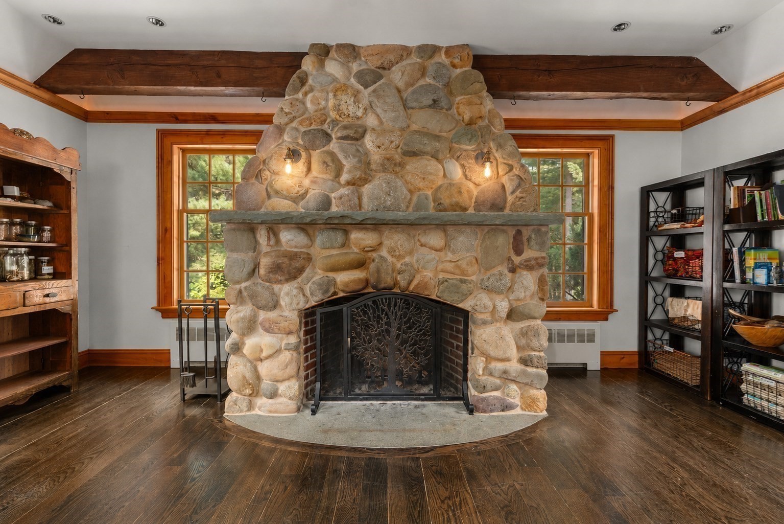 main property photo 9