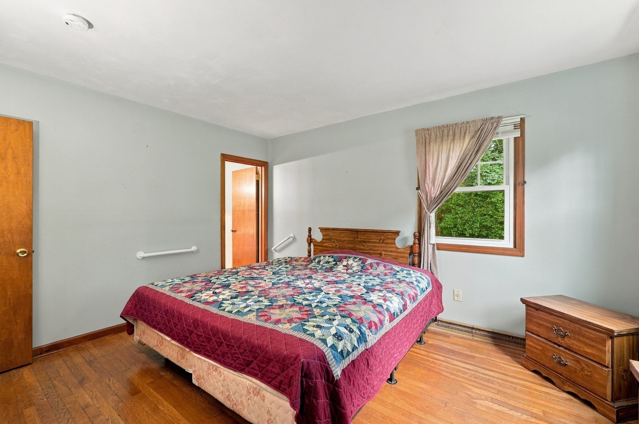 main property photo 35