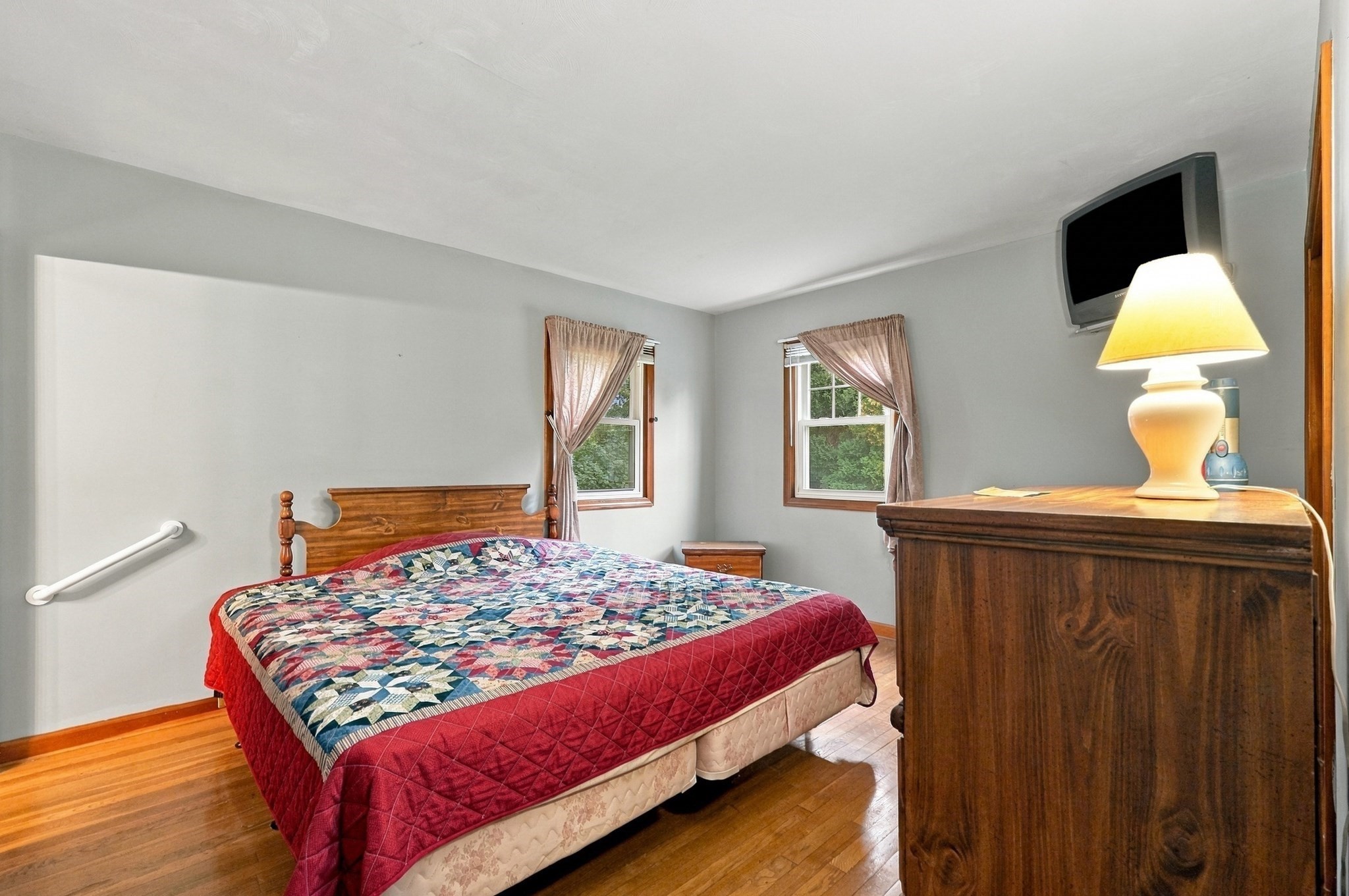 main property photo 38