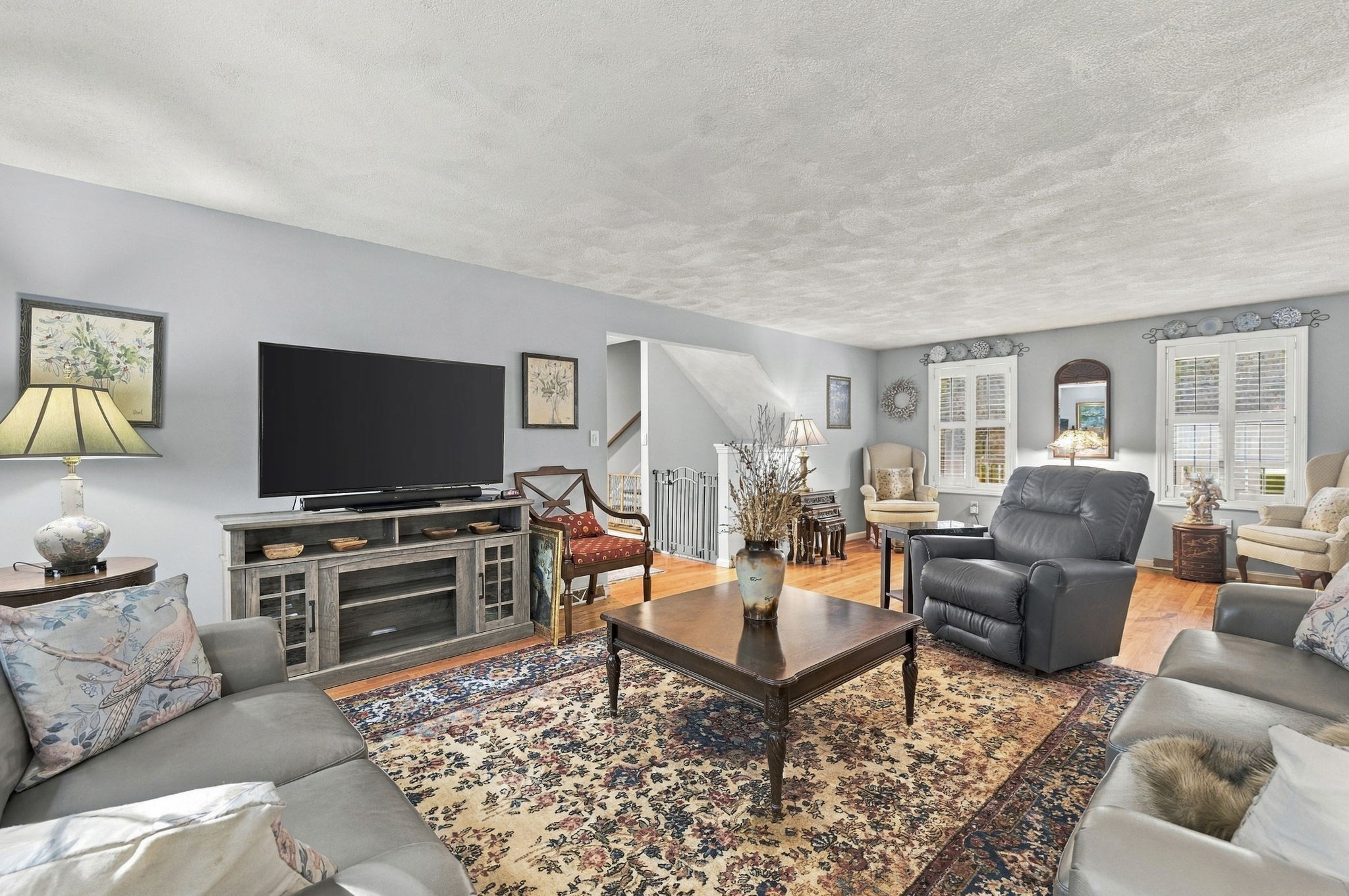 main property photo 14