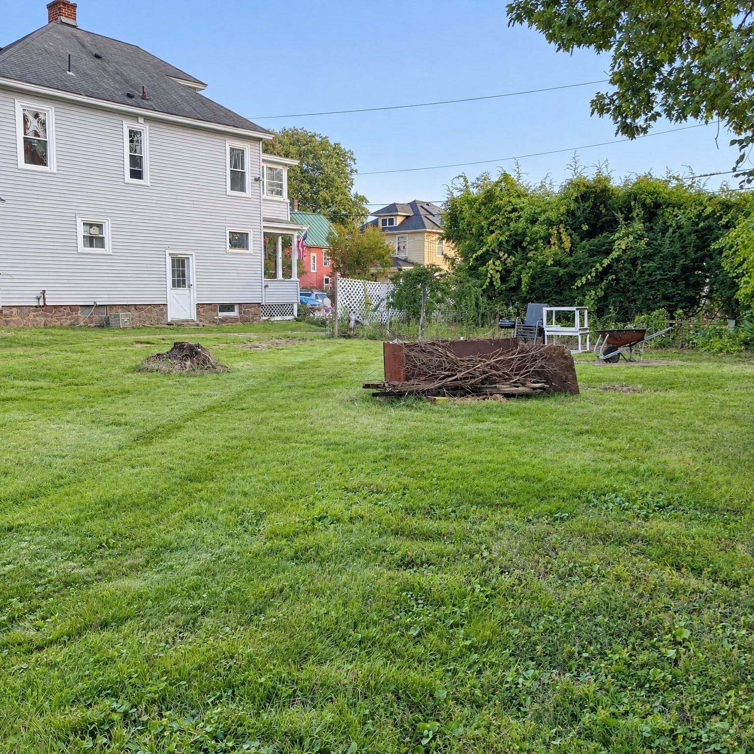 main property photo 18