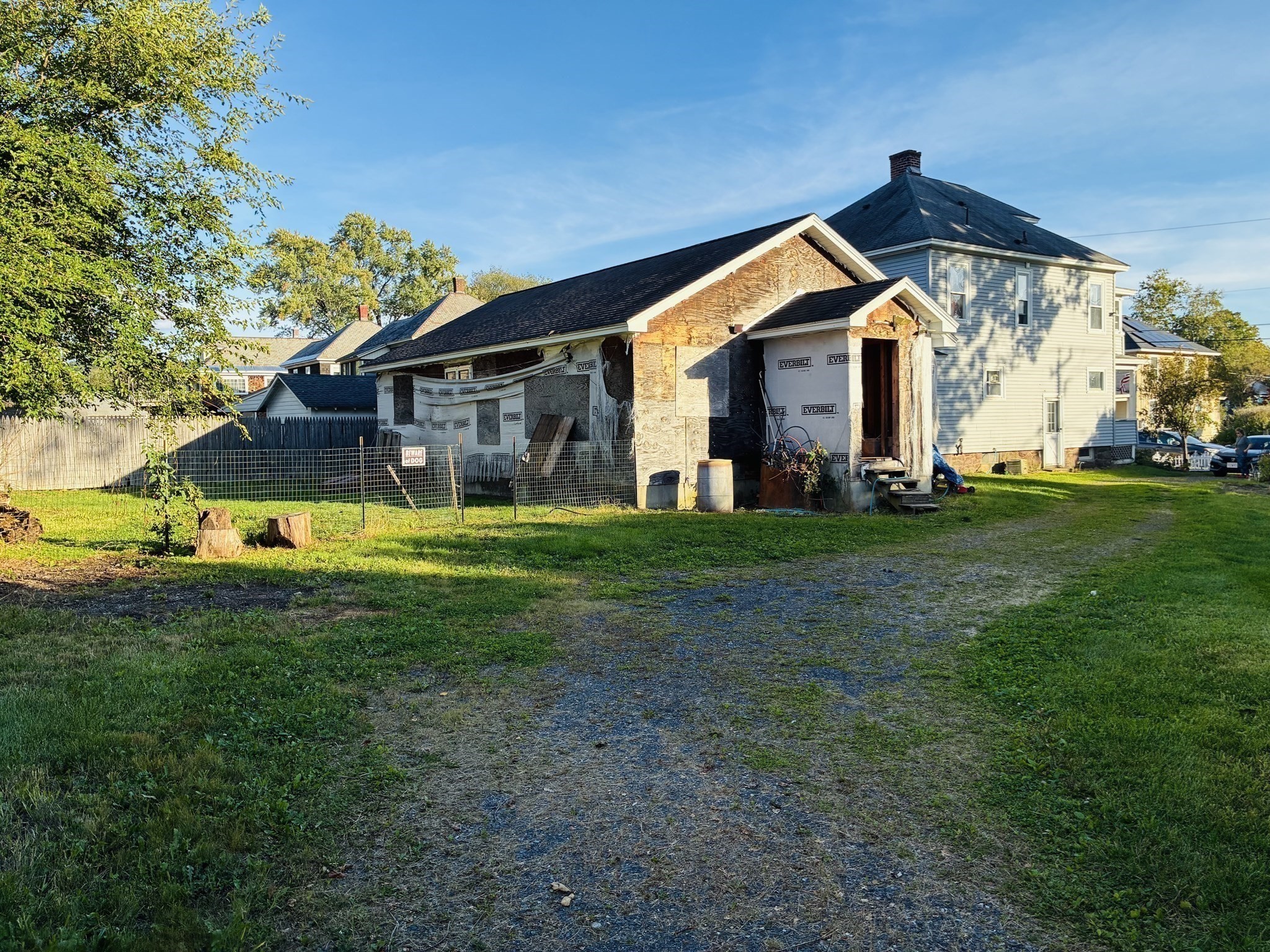 main property photo 19