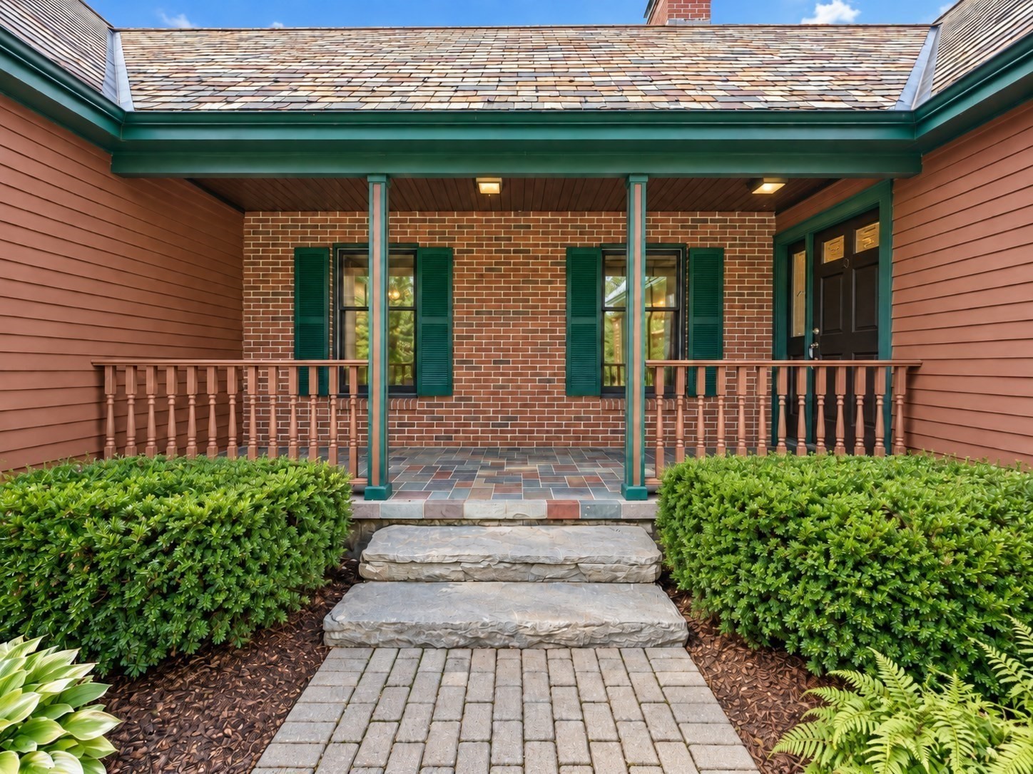 main property photo 13