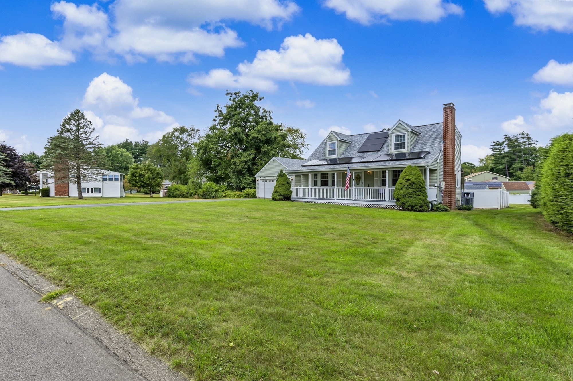 main property photo 2