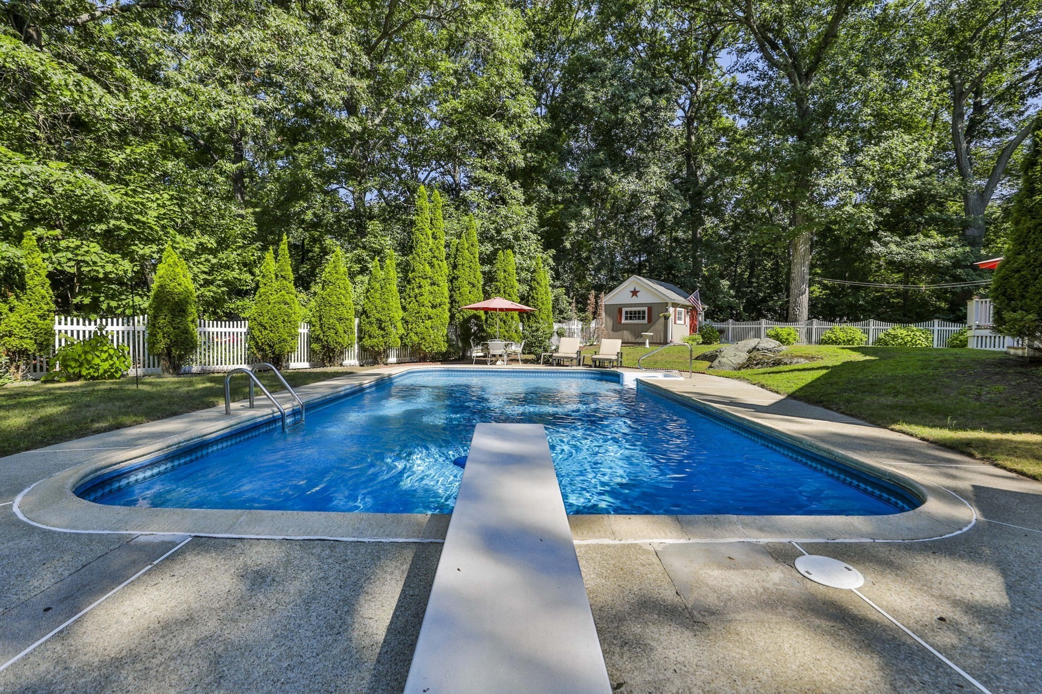 main property photo 35