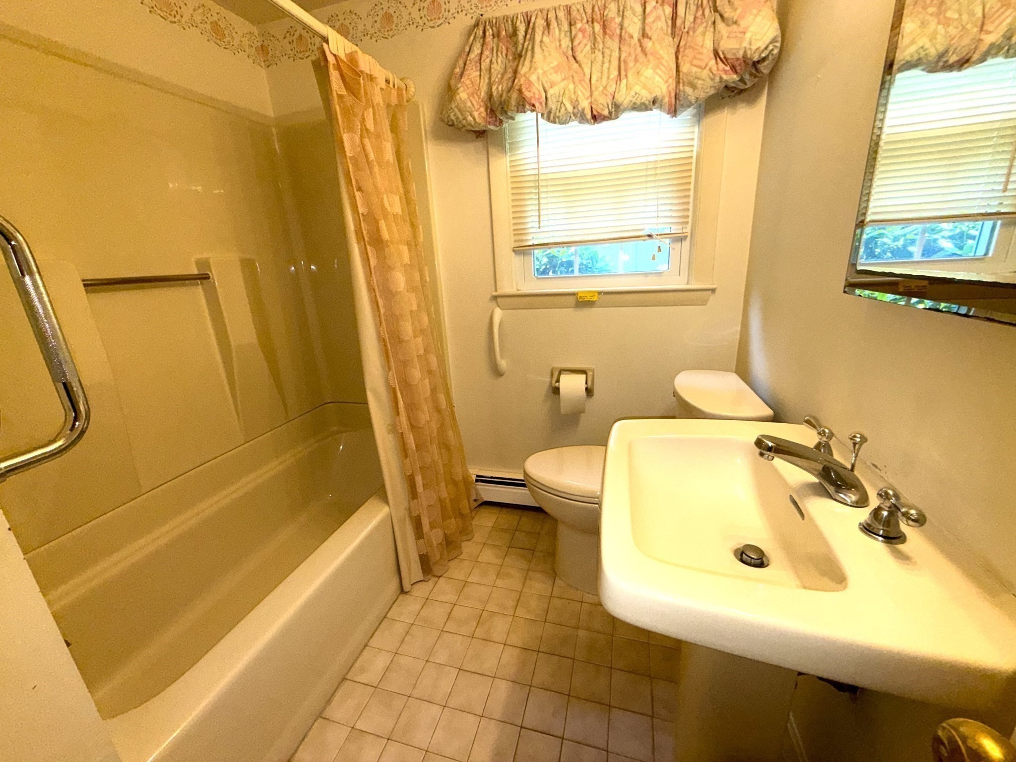 main property photo 19