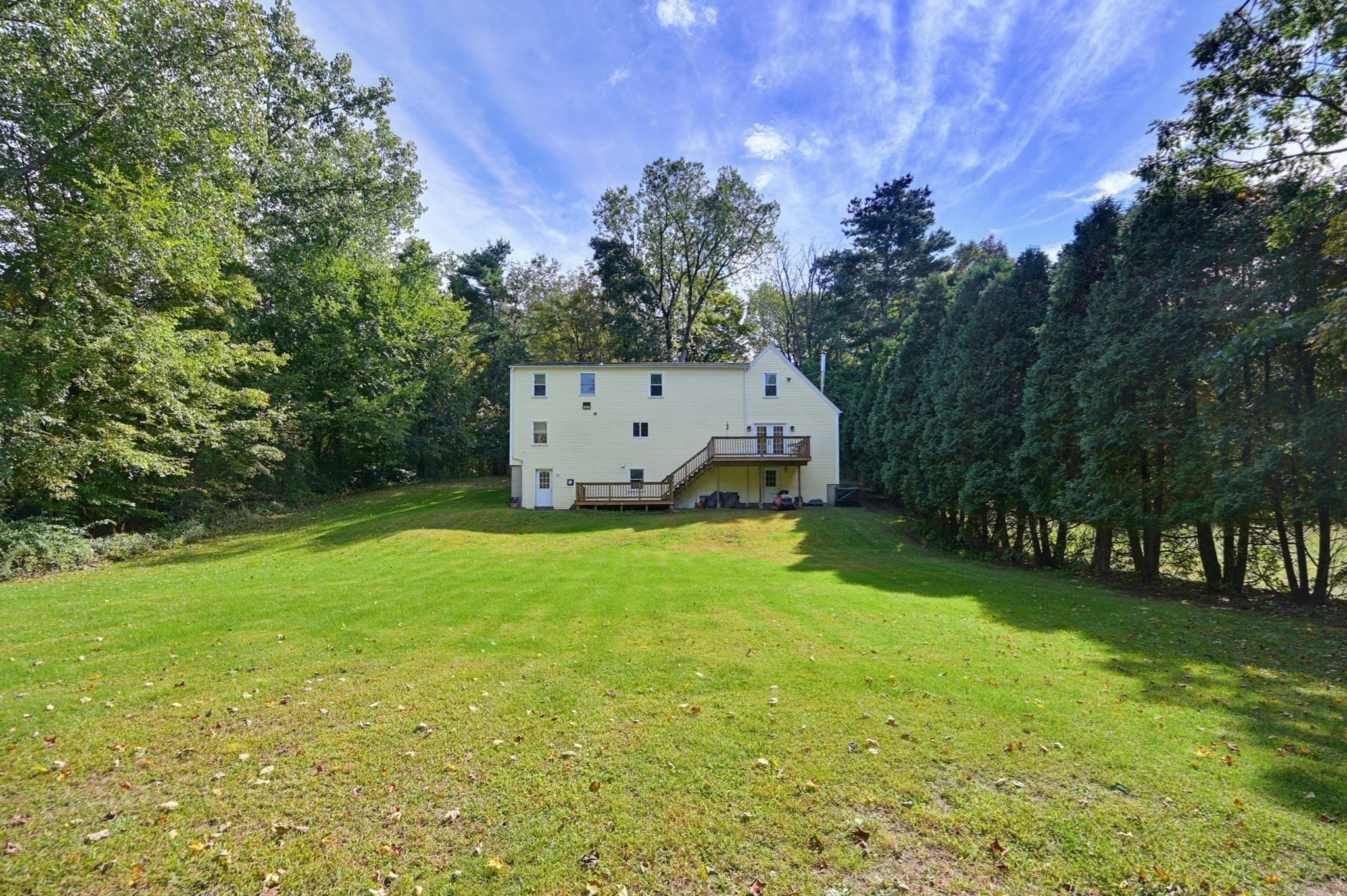 main property photo 27