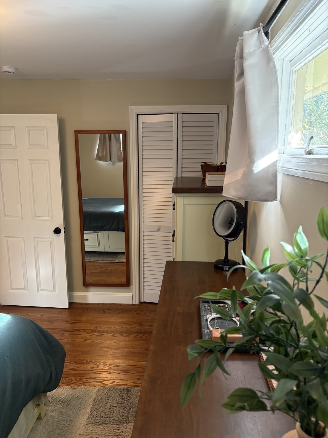 main property photo 29
