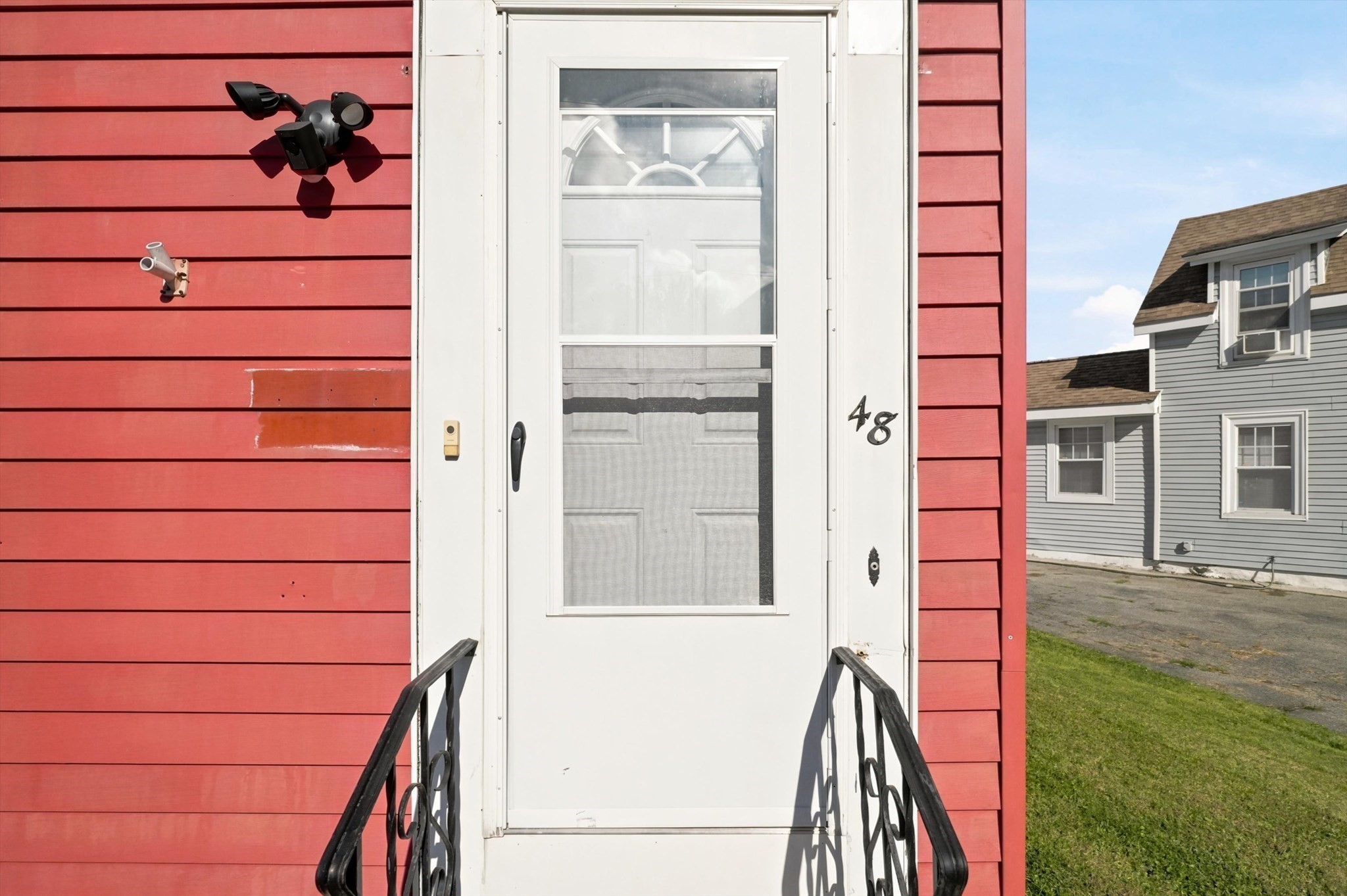 main property photo 31