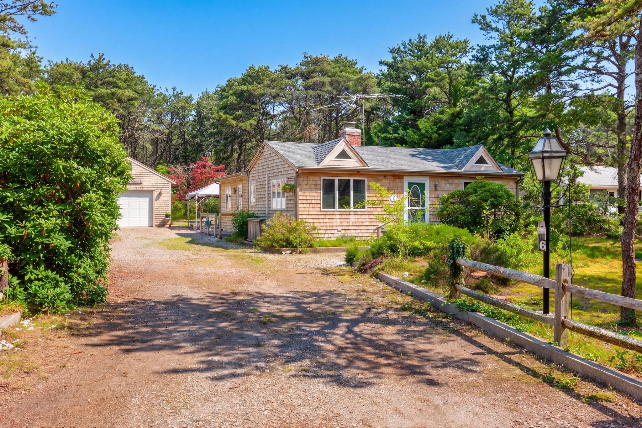 main property photo 22