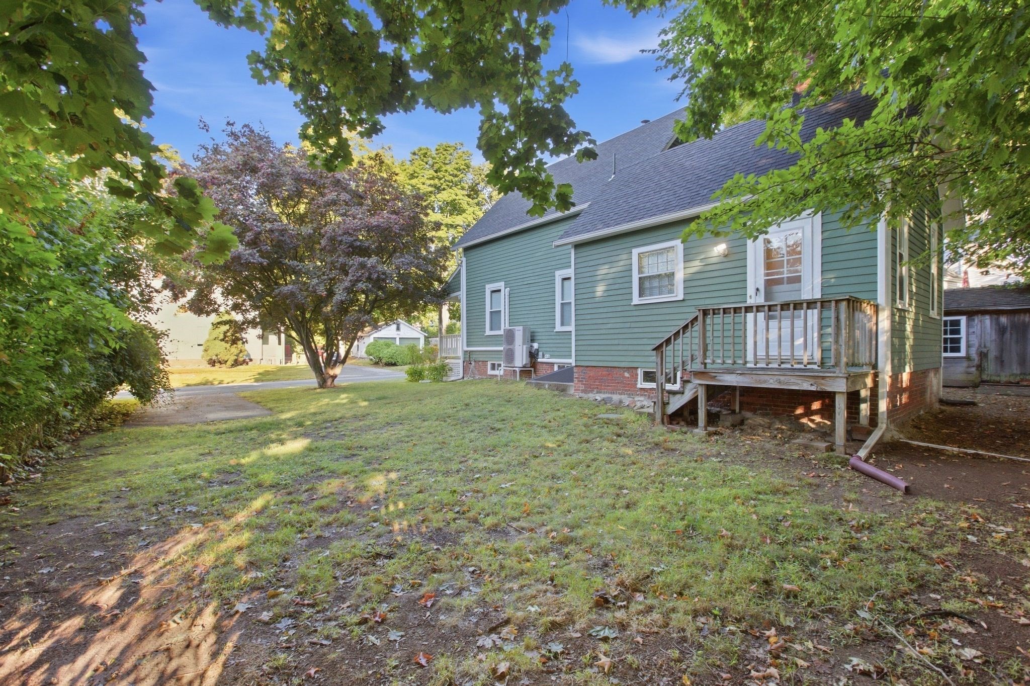 main property photo 29