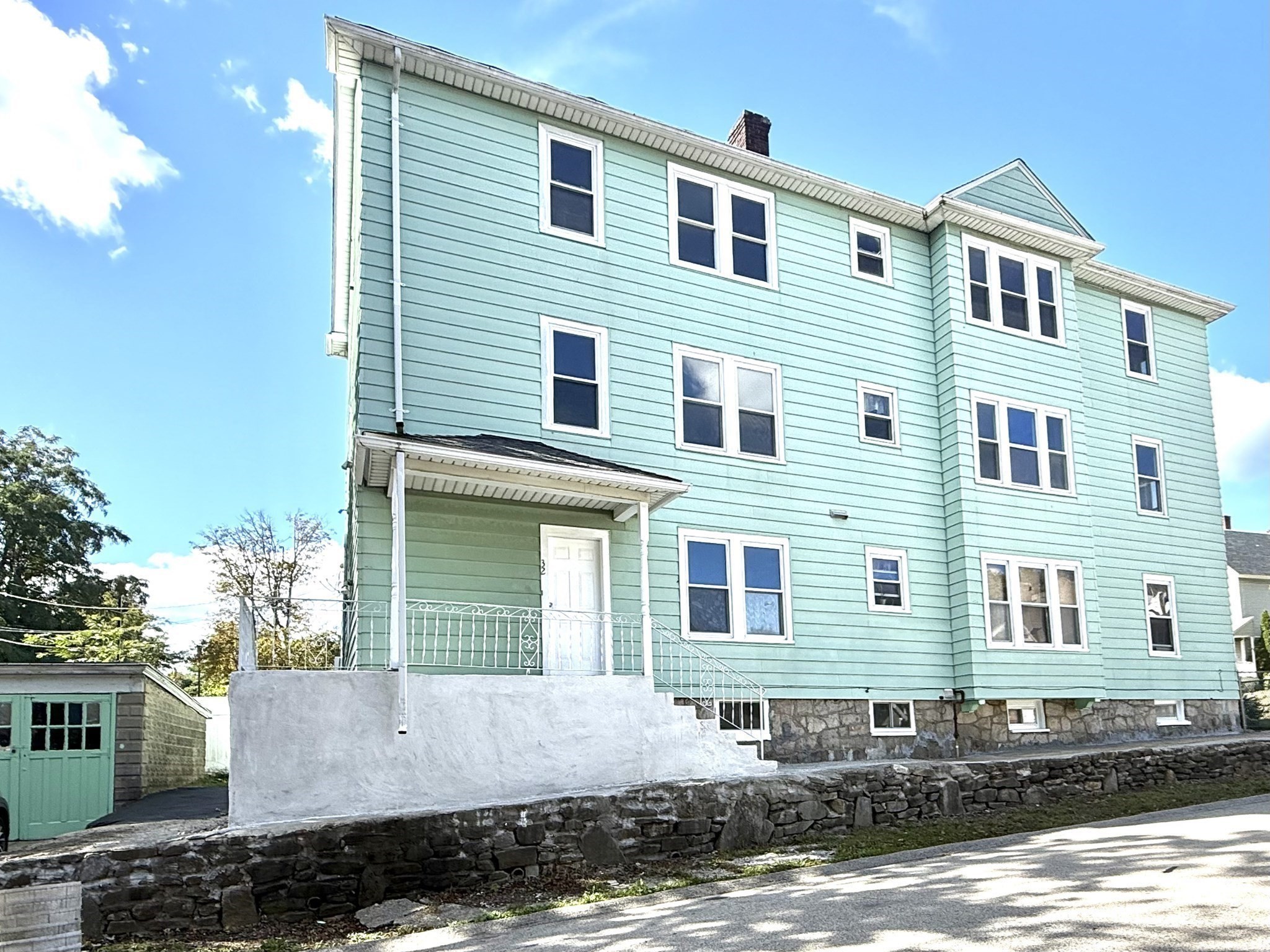 main property photo 38