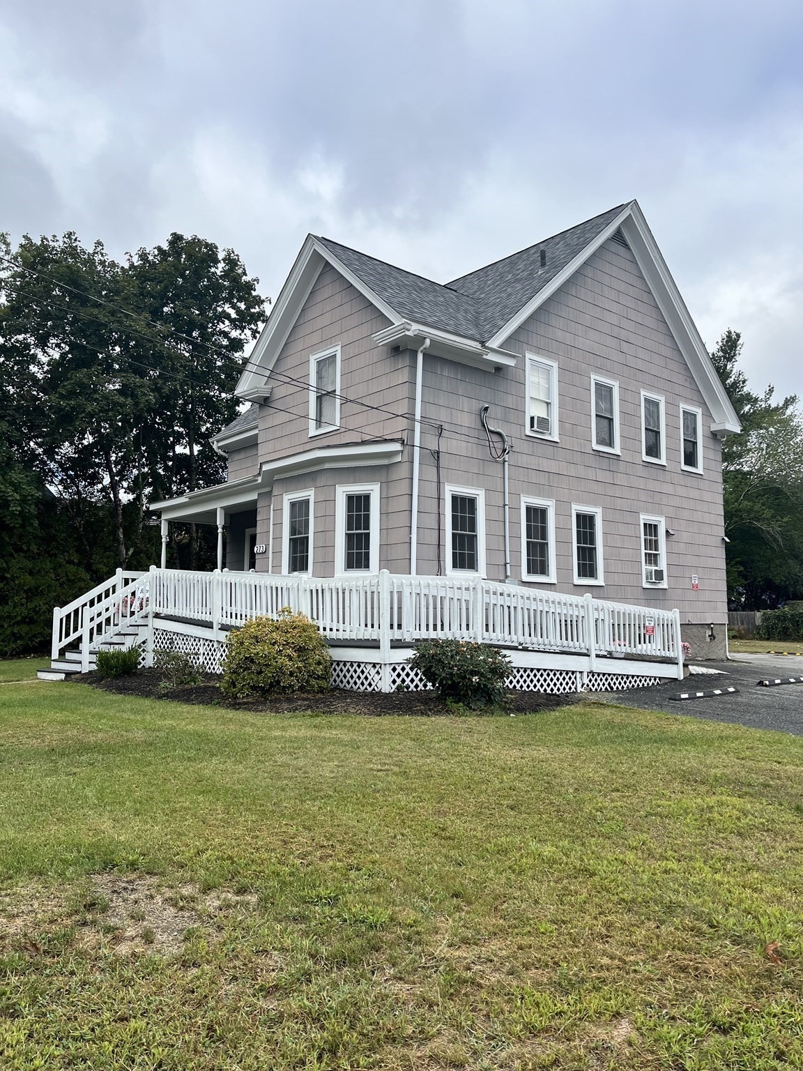 main property photo 23
