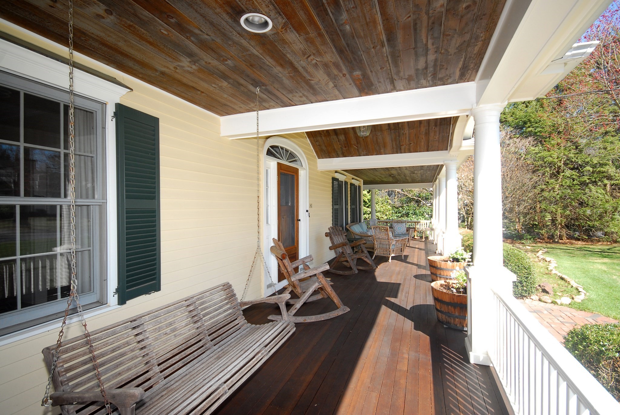 main property photo 40