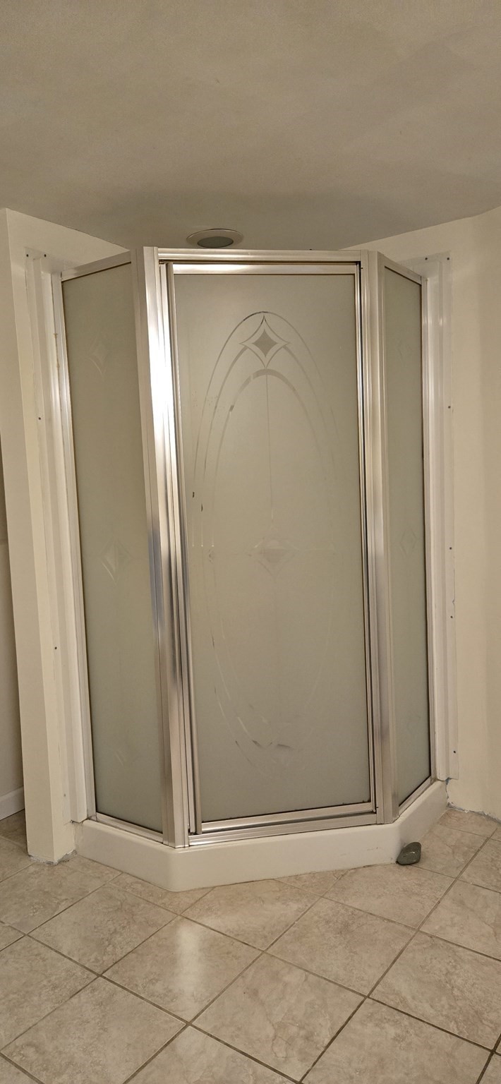 property viewer photo 15