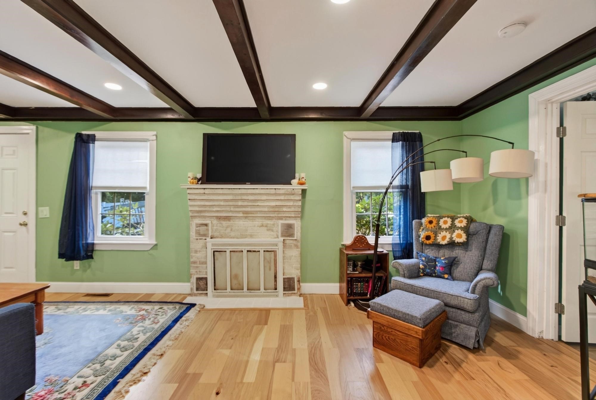 main property photo 7
