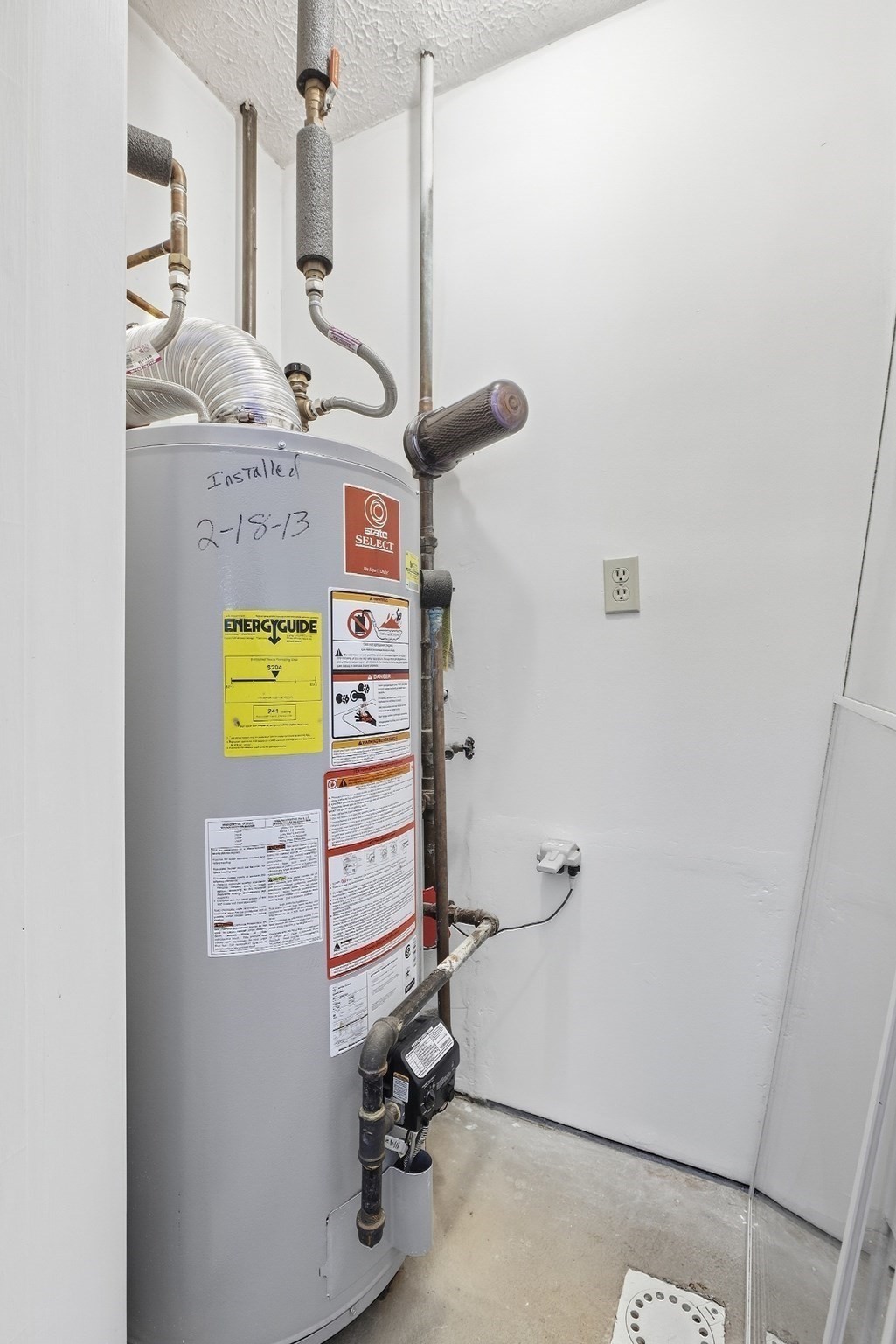 main property photo 35